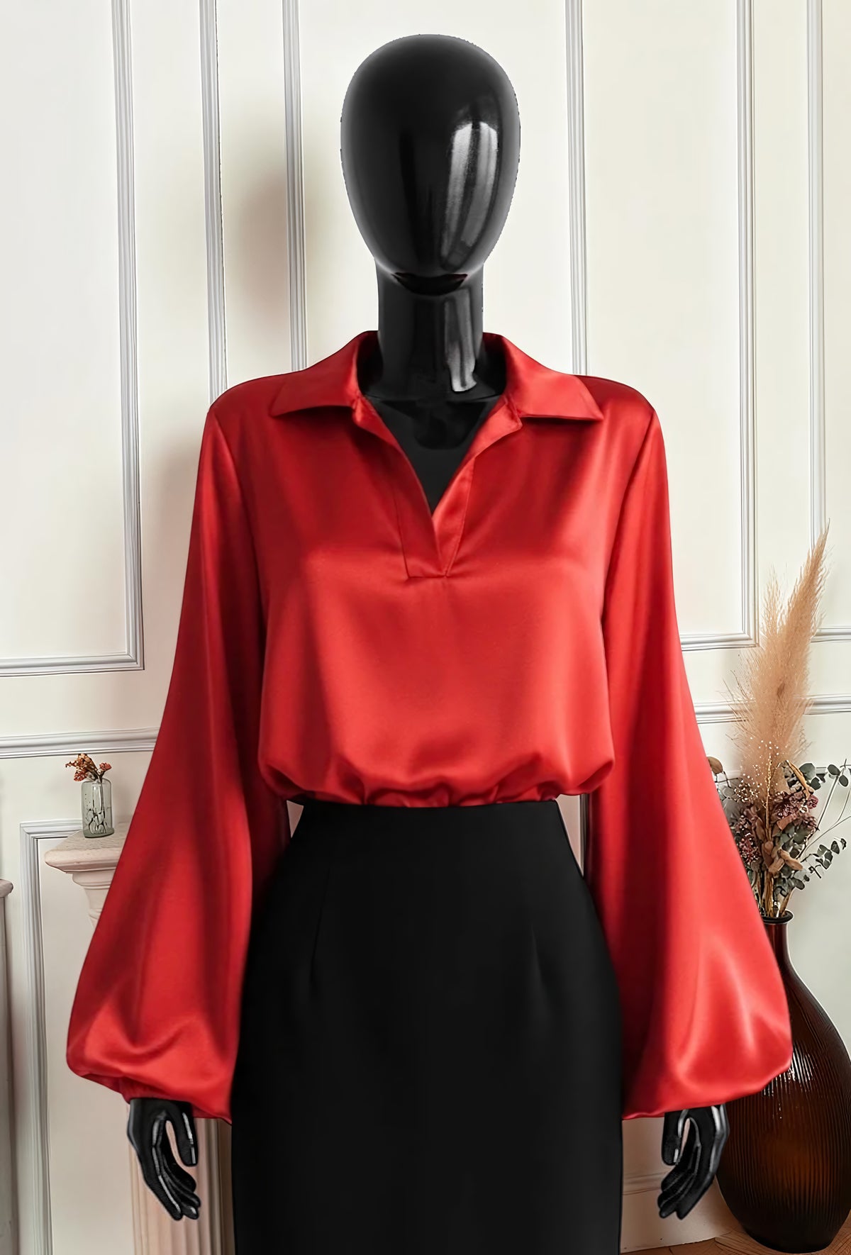 Blouse Manches Amples en Satin Rouge — Doublure Viscose – La Muse Parisienne – vue 1
