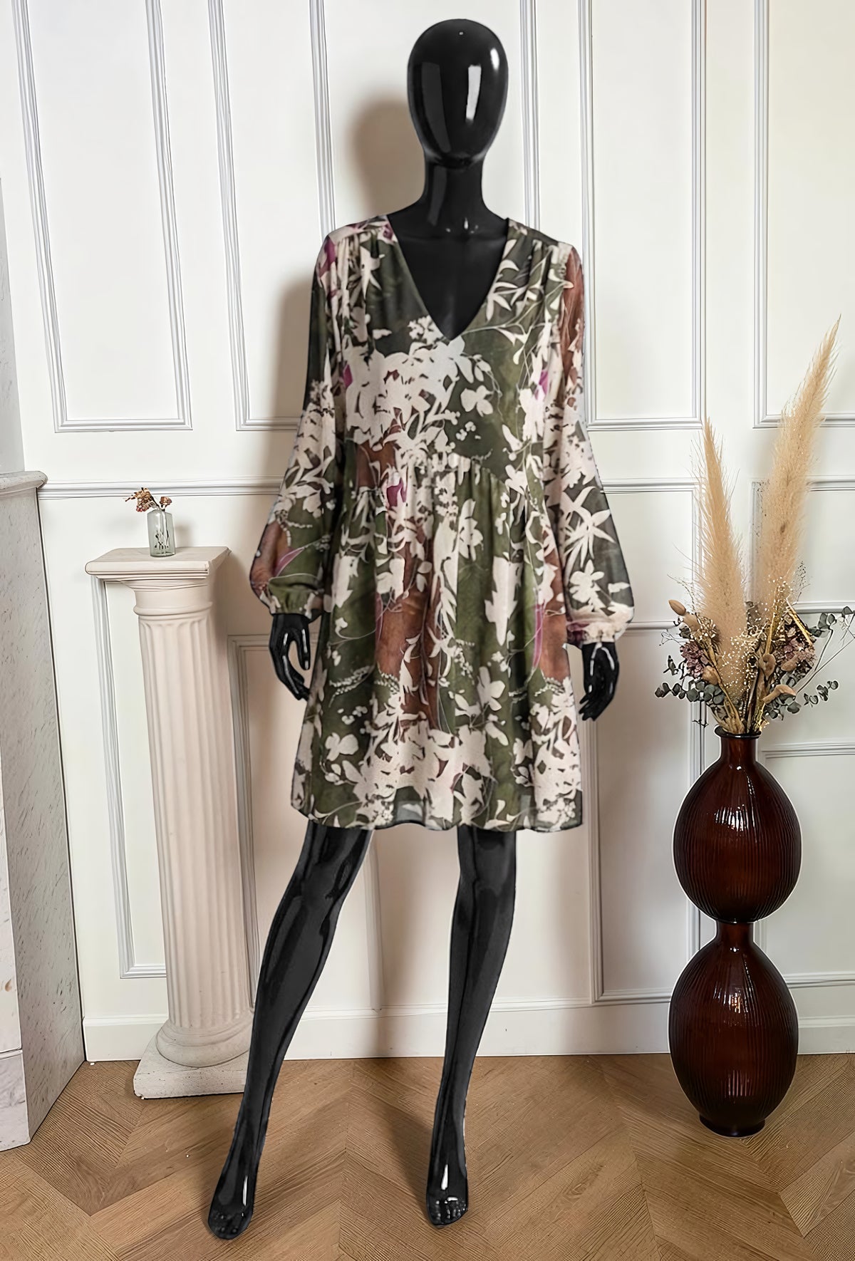 Robe Manches Longues Imprimé Floral Kaki et Blanc – La Muse Parisienne