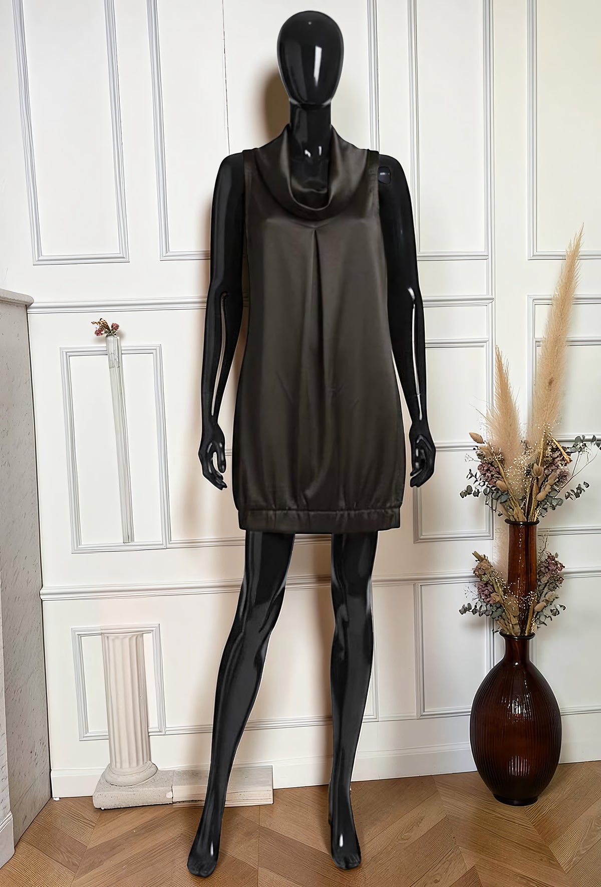 Robe Fluide Élégante Marron – La Muse Parisienne