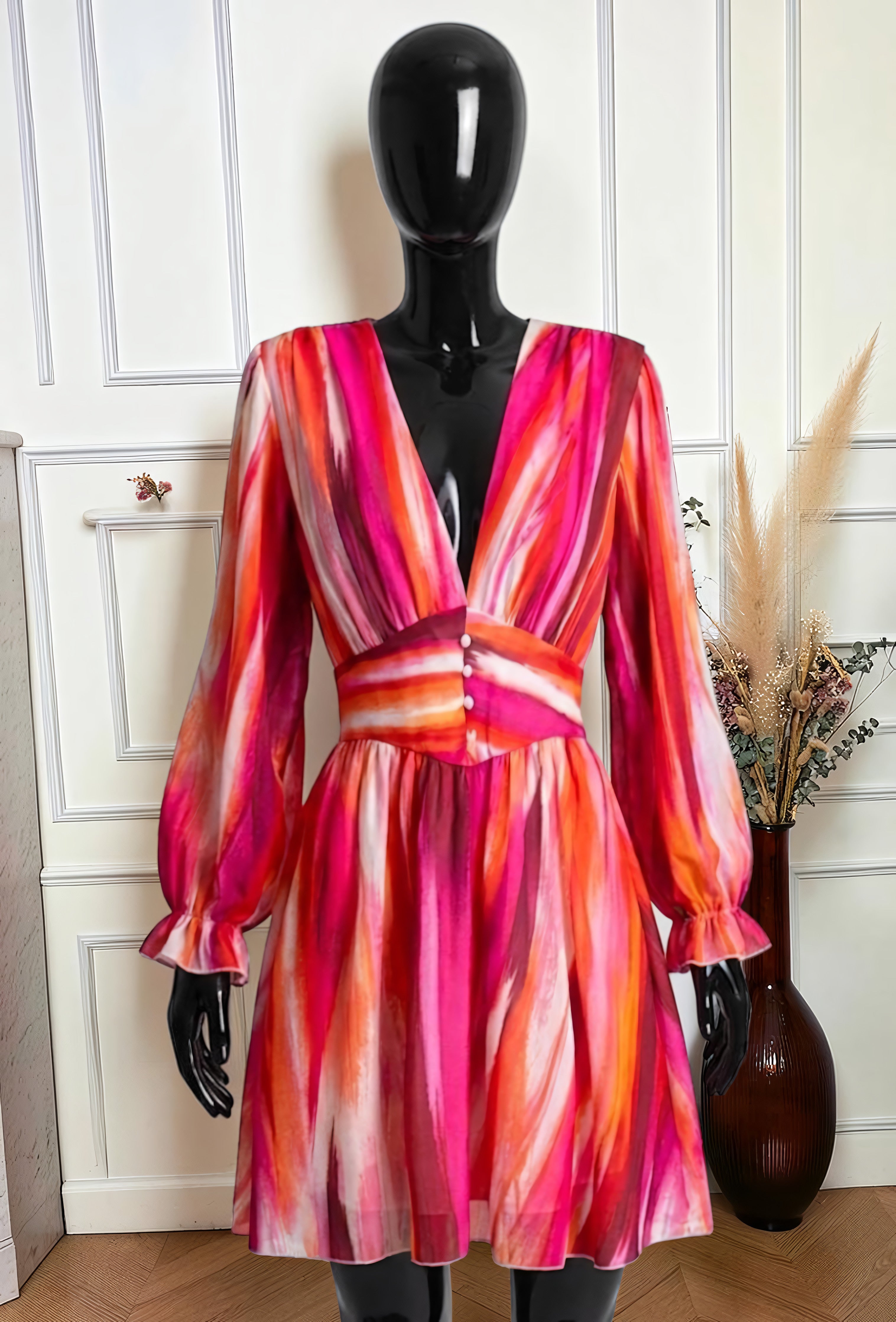 Robe Boutonnée Imprimé Rayures Roses et Orange – La Muse Parisienne
