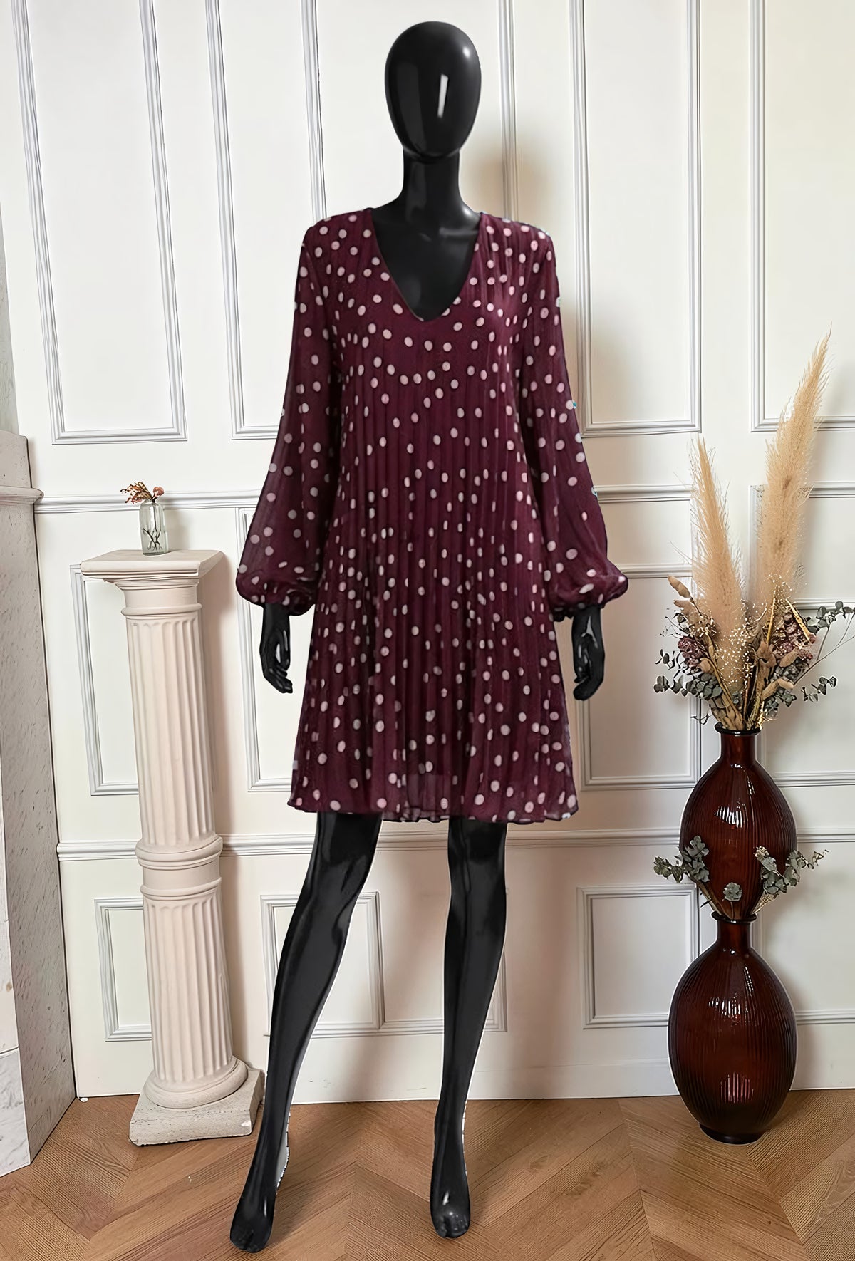 Robe Plissée Imprimé Pois Prune – La Muse Parisienne
