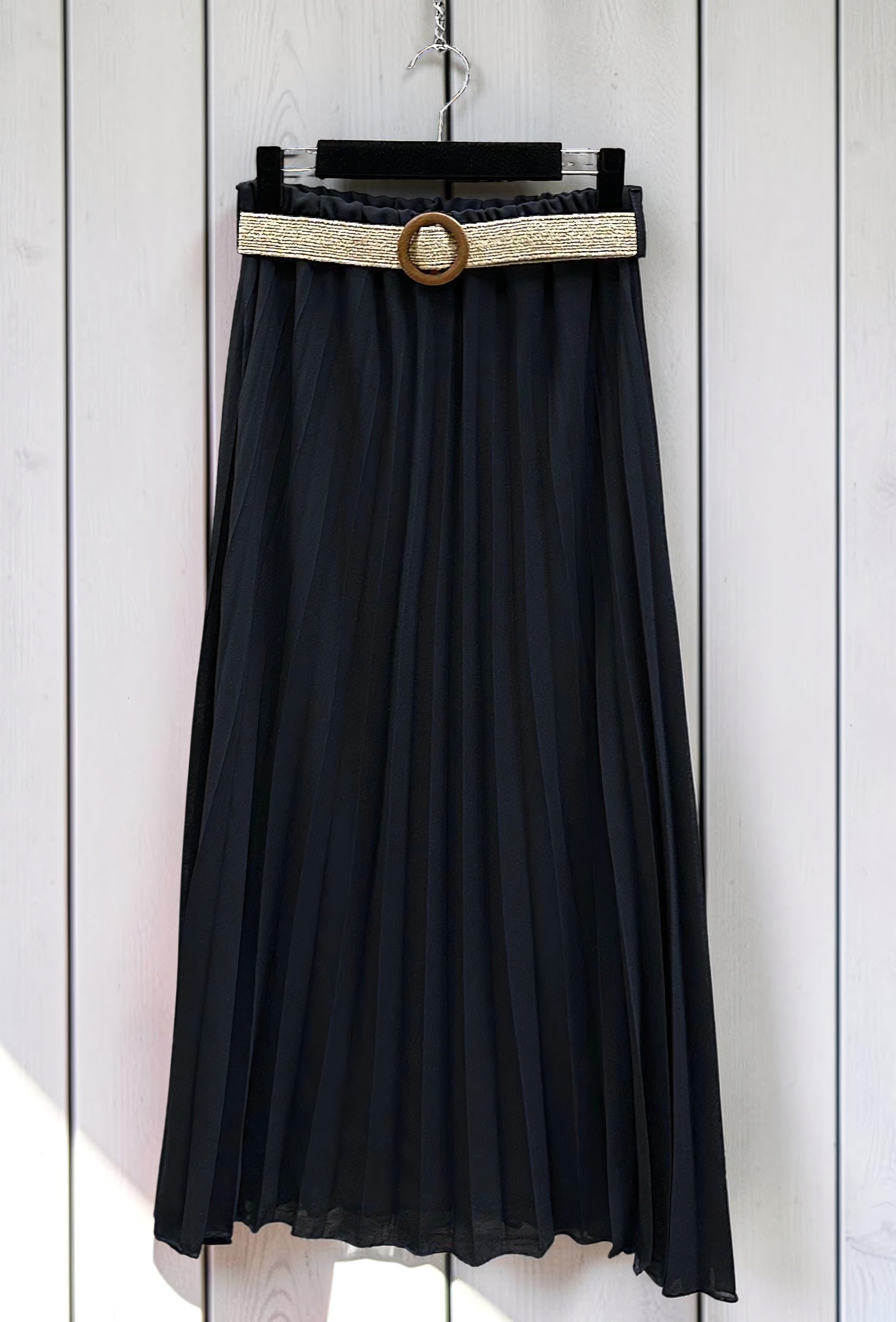 Jupe Plissée Fluide Doublée avec Ceinture Marine – La Muse Parisienne – vue 2