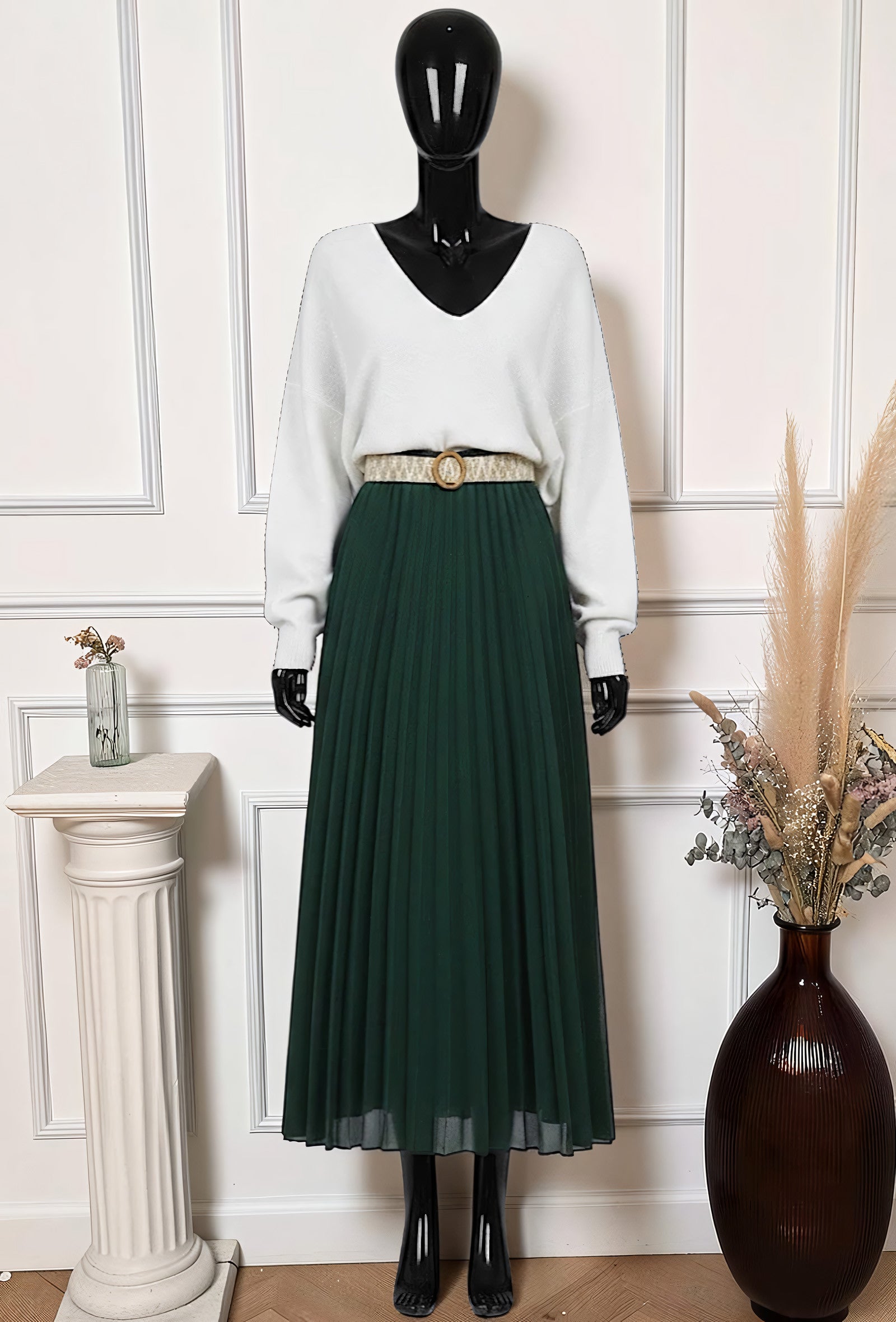 Jupe Plissée Fluide Doublée avec Ceinture Vert Bouteille – La Muse Parisienne – vue 1