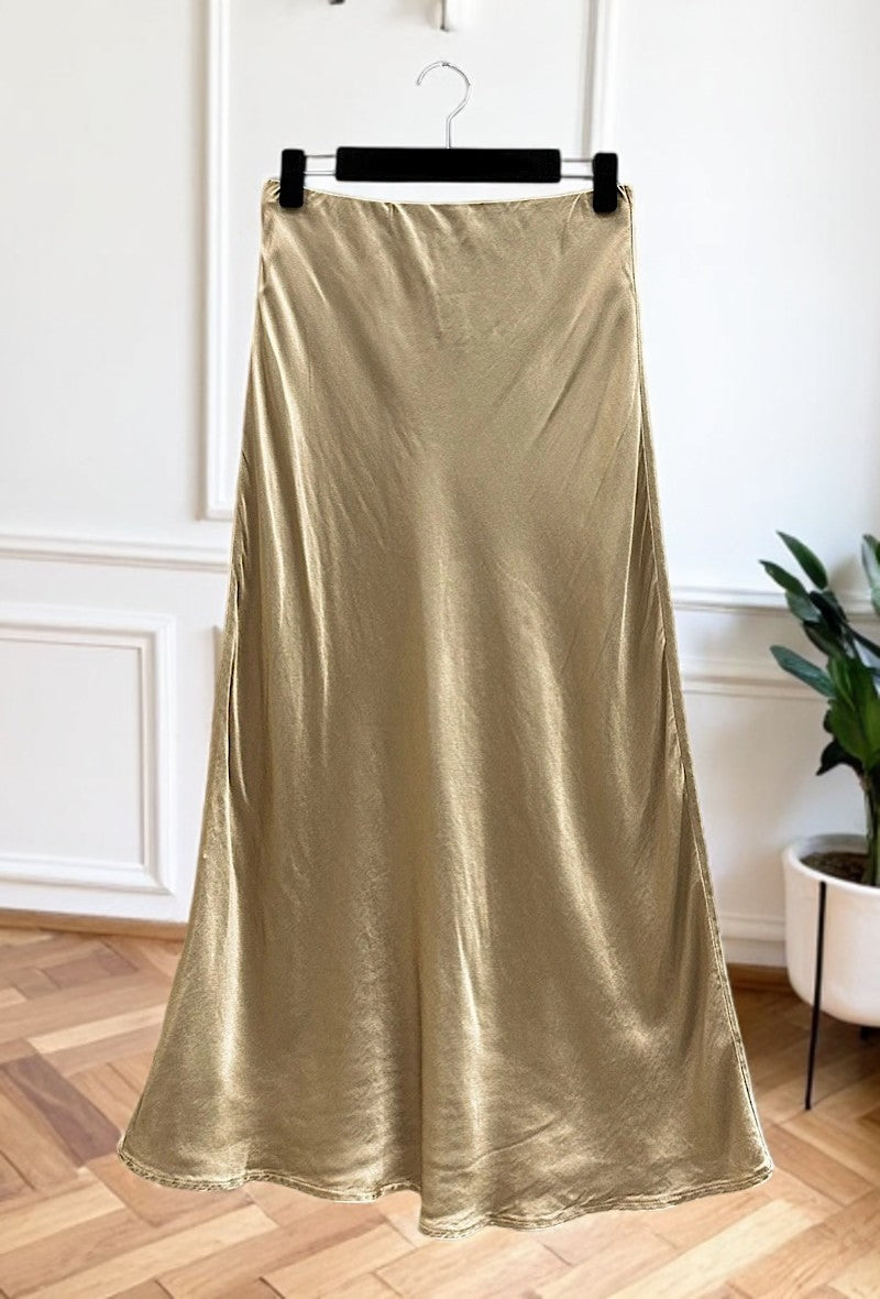 🌟 Nouvelle Collection 2025 : Jupes Fluides & Romantiques à Effet Soie Satinée 🌟