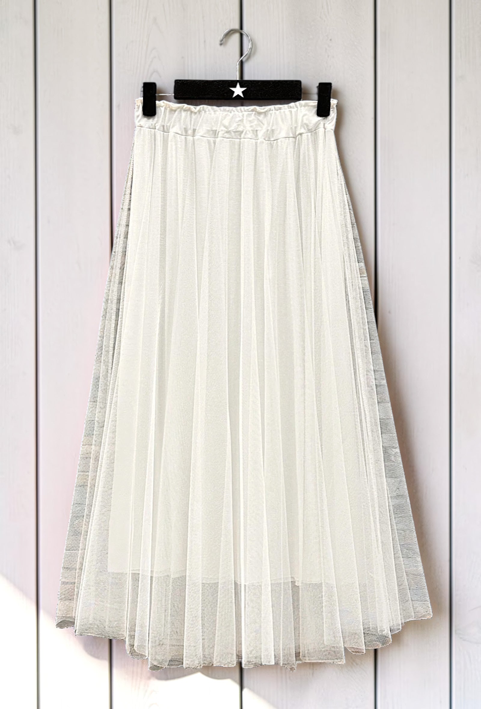 Jupe en Tulle Romantique Doublée Blanc – La Muse Parisienne – vue 3
