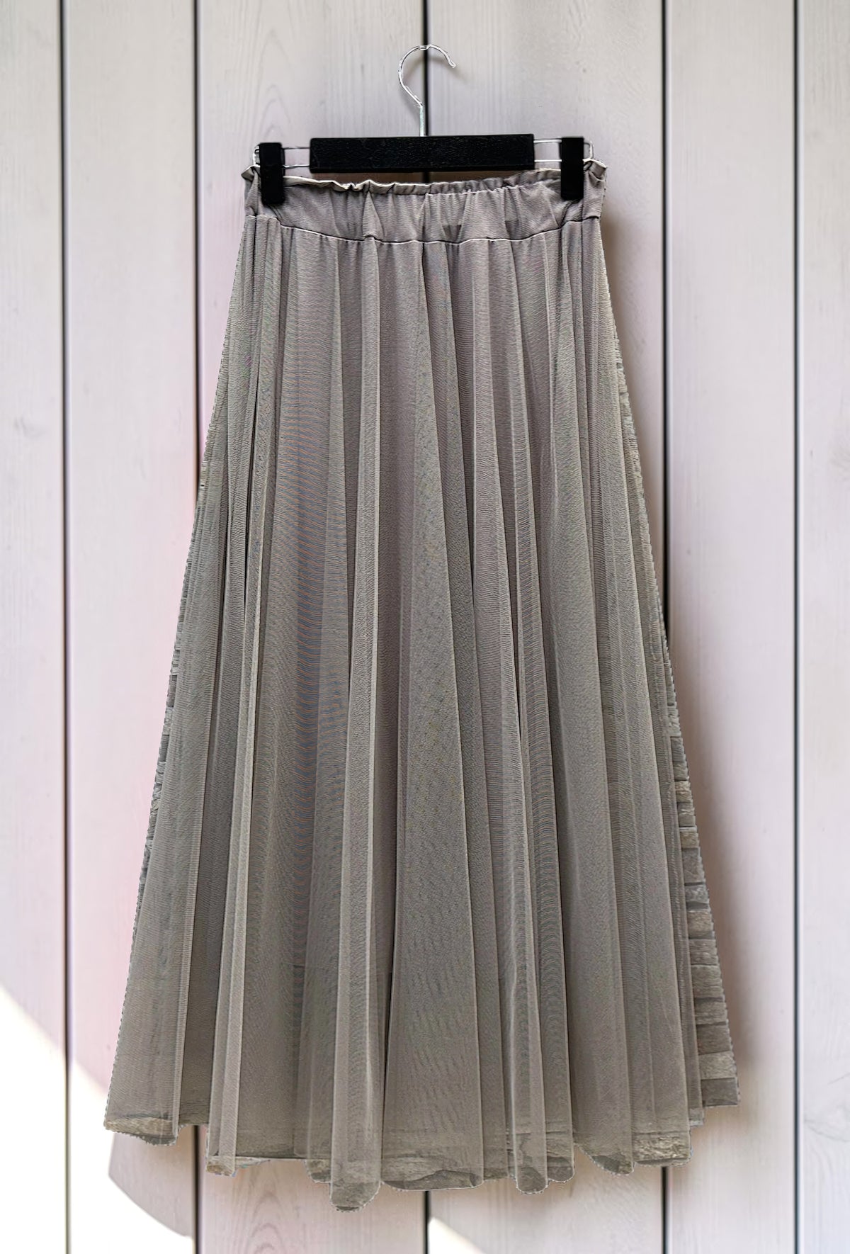 Jupe en Tulle Romantique Doublée Taupe – La Muse Parisienne – vue 2