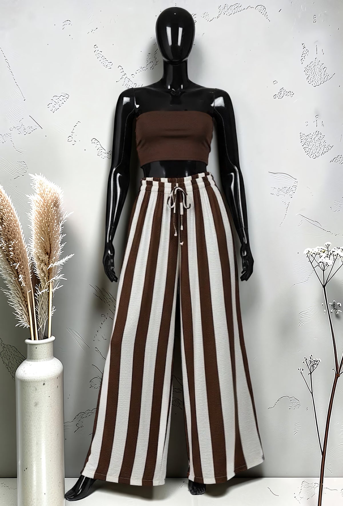 Pantalon Large à Rayures Taille Élastique Marron Foncé – La Muse Parisienne – vue 1