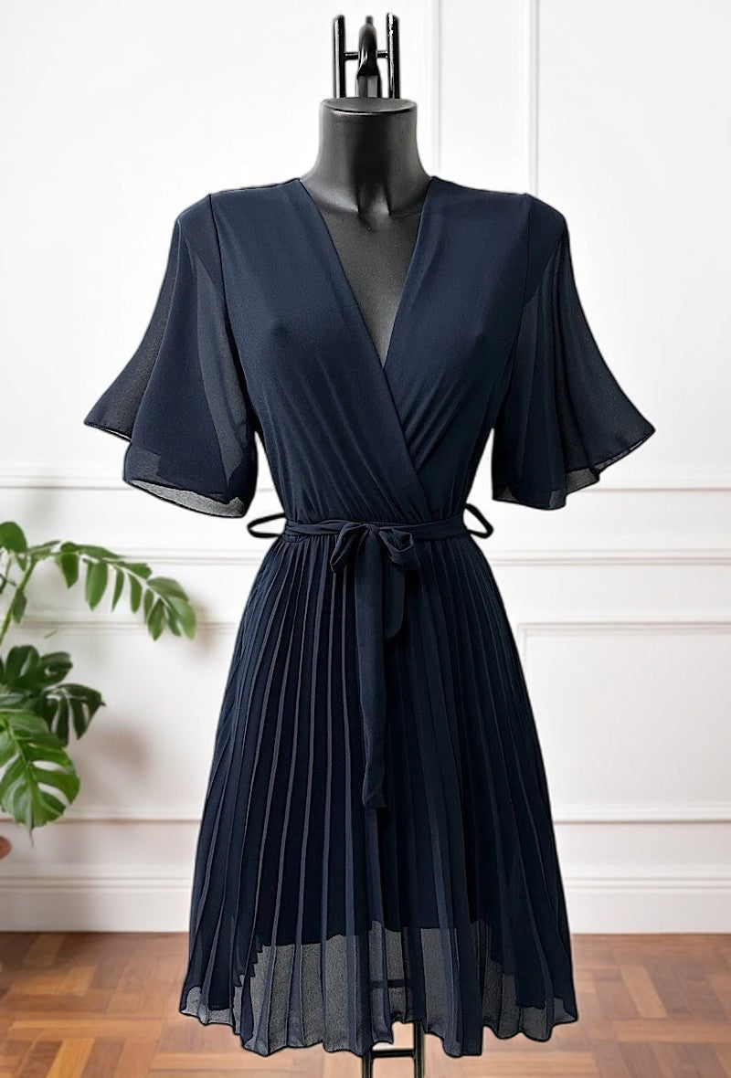 🌟 Nouvelle Collection 2025 : Robes Croisées Plissées Fluides à Doublure Viscose 🌟