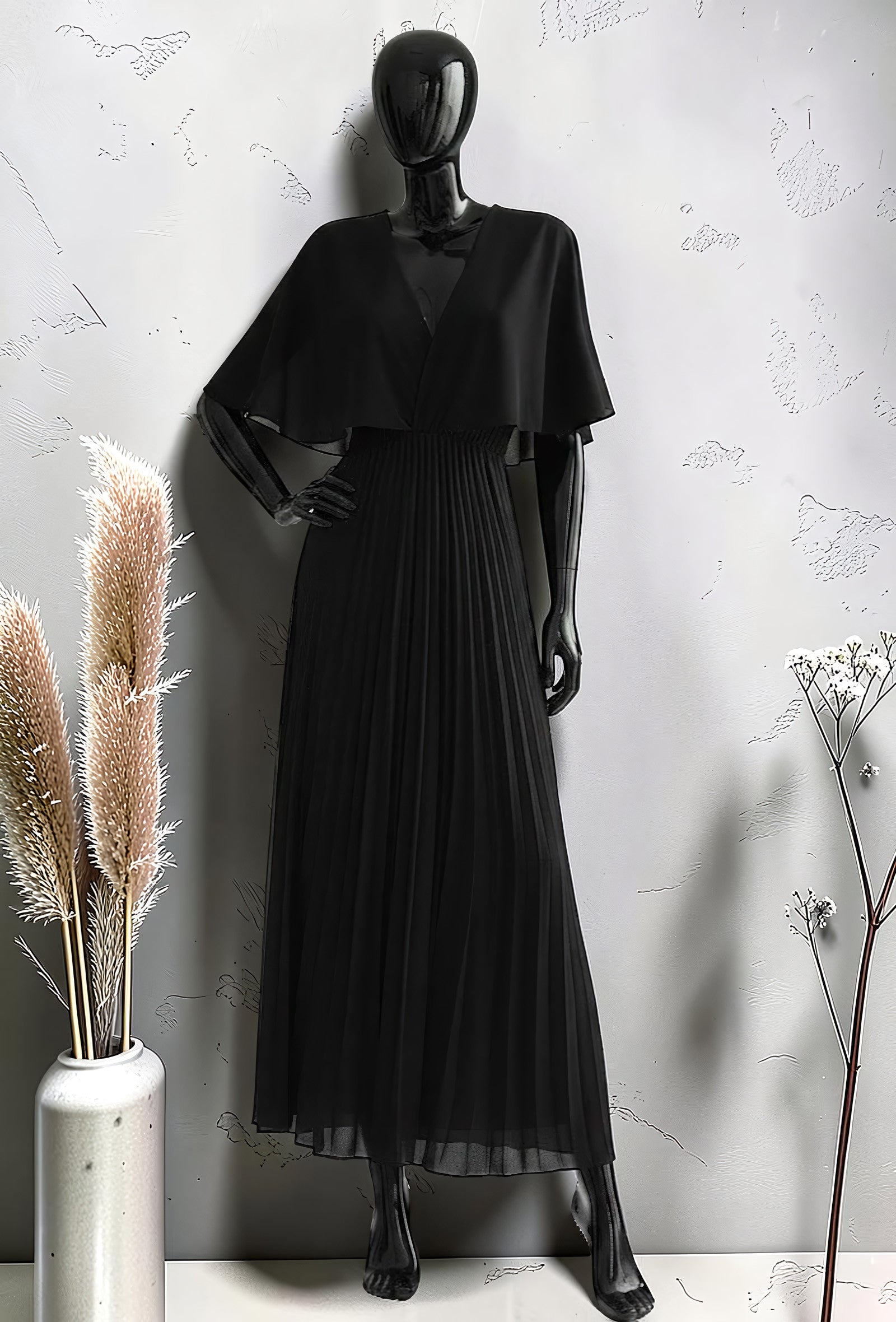 Robe Croisée Plissée Longue Doublée Noir – La Muse Parisienne