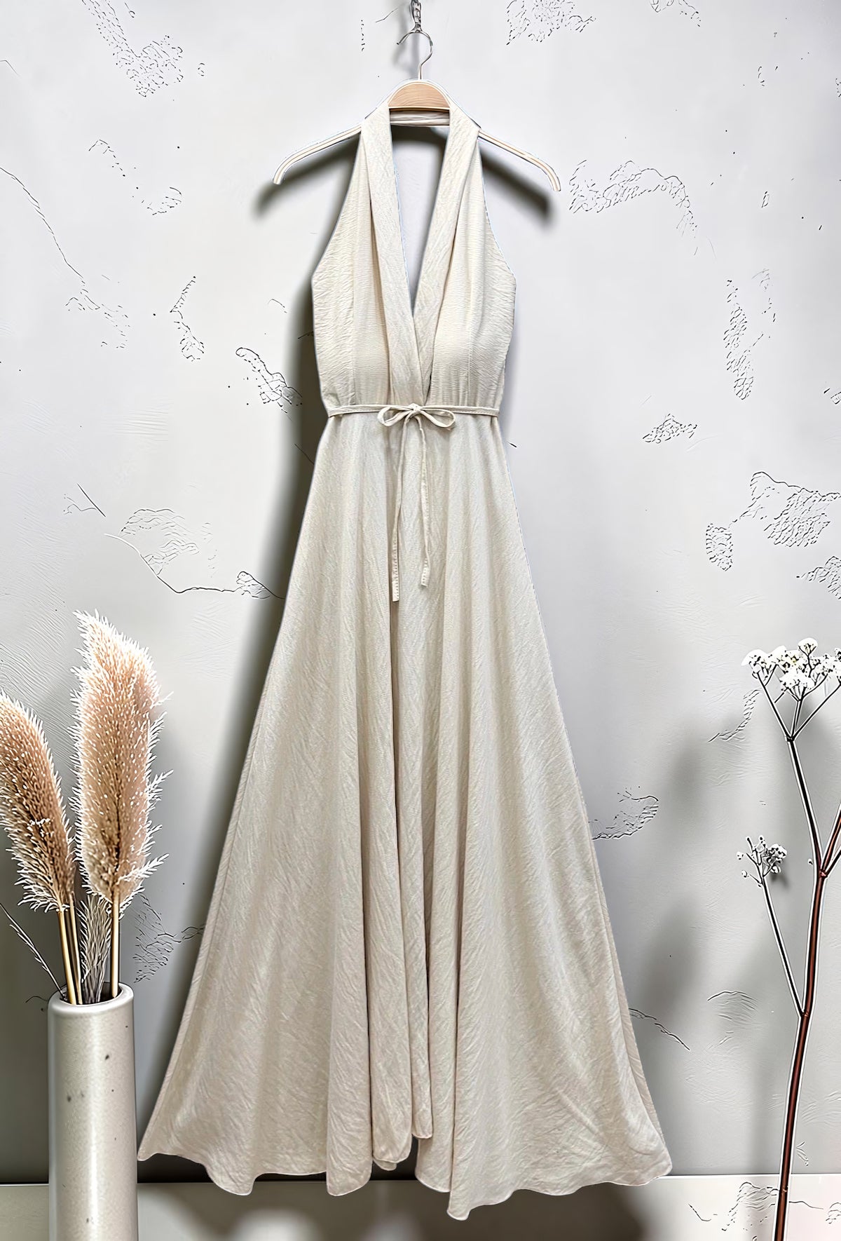 Robe Croisée Longue en Viscose Effet Lin Écru – La Muse Parisienne – vue 3