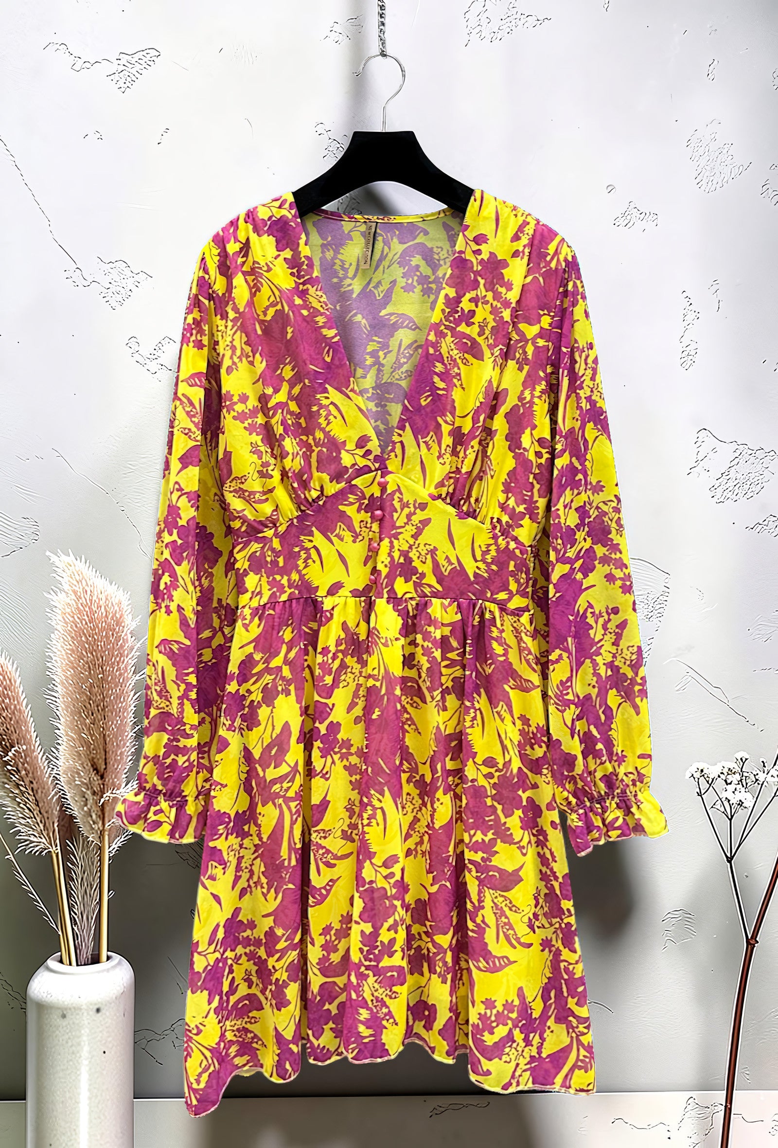 Robe Imprimée Boutonnée Manches Longues Jaune Fuchsia – La Muse Parisienne – vue 3