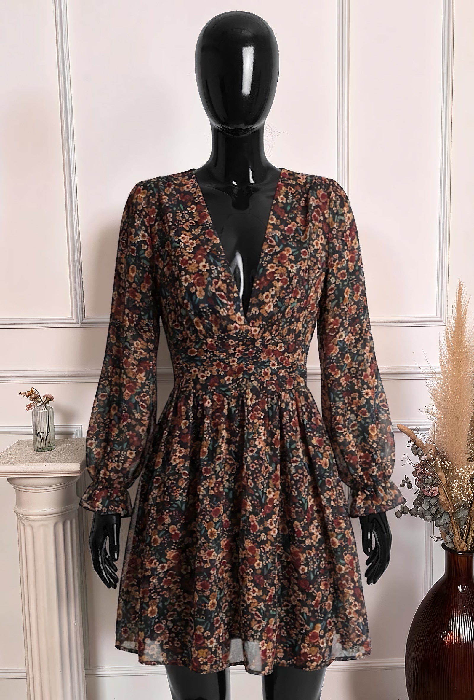 Robe Imprimée Boutonnée Manches Longues Noir Fleuri – La Muse Parisienne – vue 1