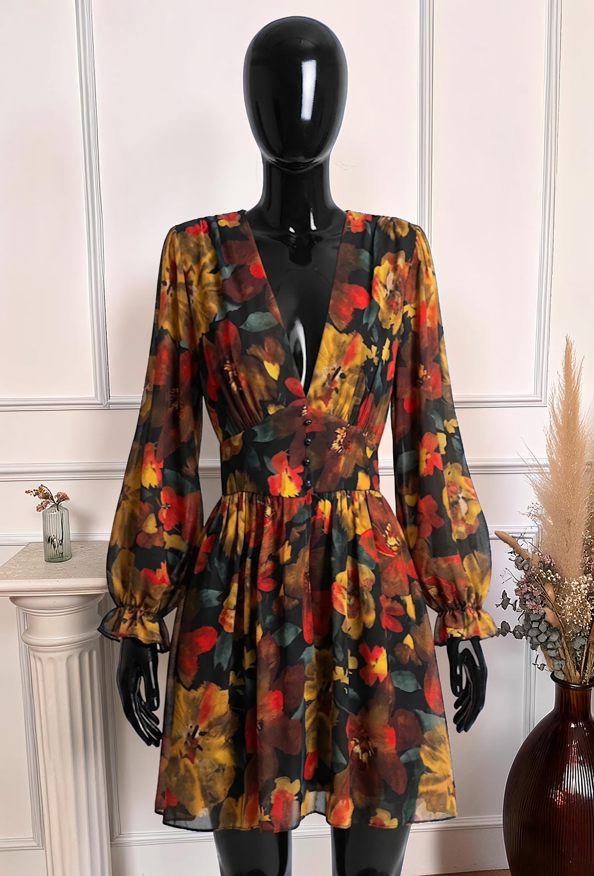 Robe Imprimée Boutonnée Manches Longues Noir Fleuri Automne – La Muse Parisienne – vue 1