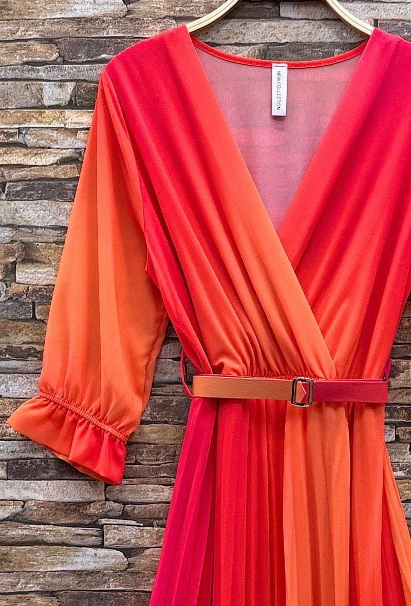Robe Croisée Plissée Fluide — Doublure en Viscose | Collection 2026