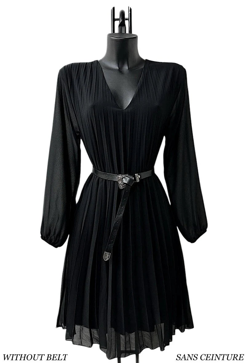 🌟 Nouvelle Collection : Robe courte à Doublure en Viscose 🌟