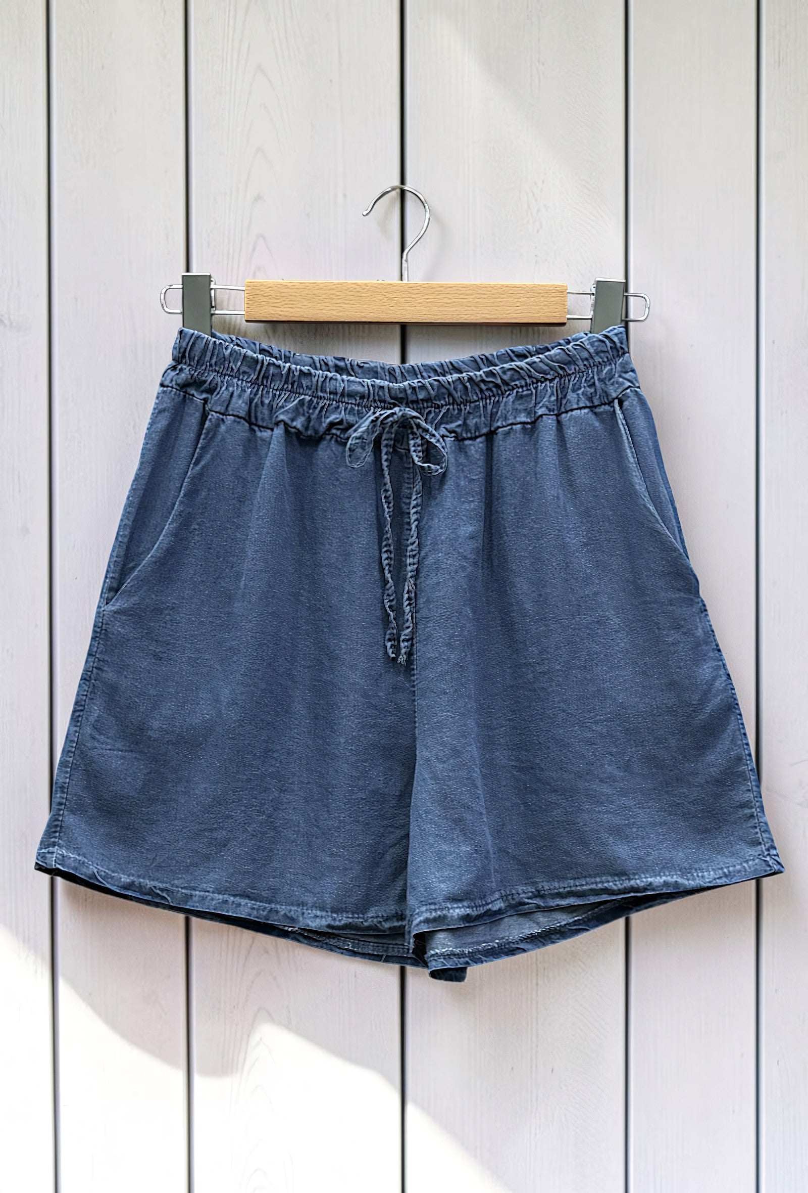 Short Fluide en Jean à Poches Denim – La Muse Parisienne – vue 3