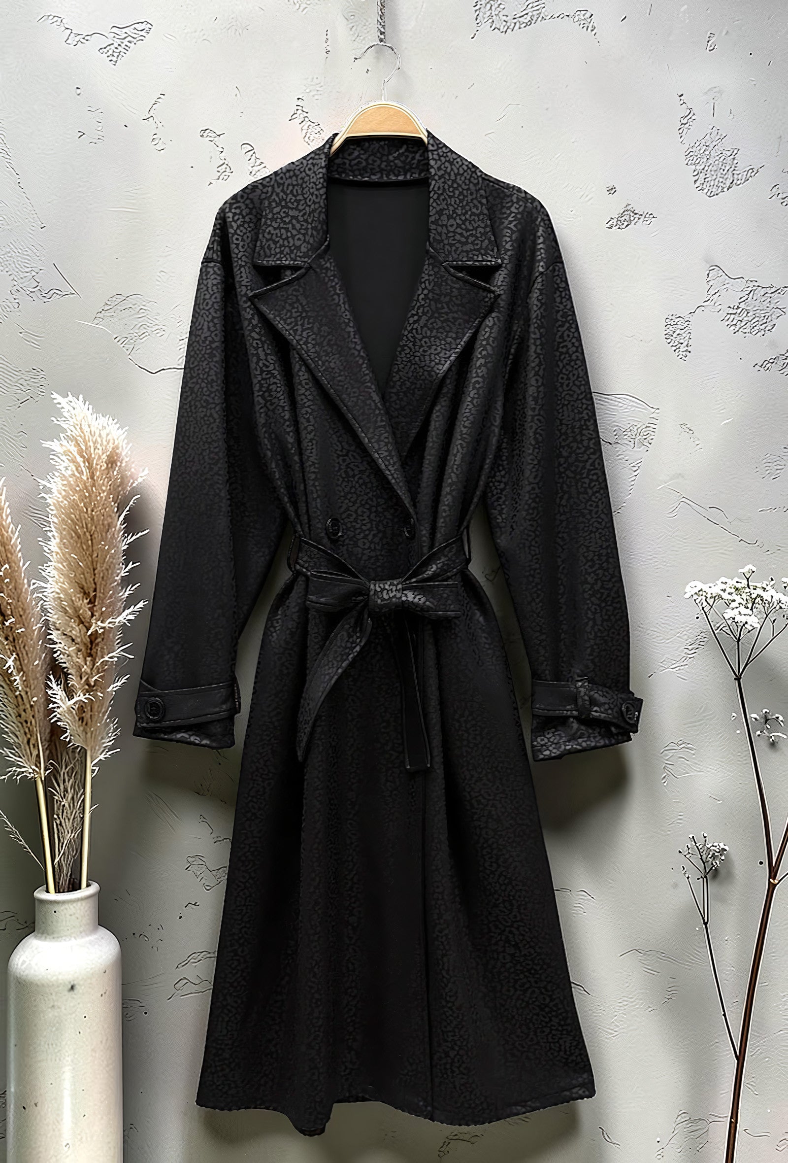 Trench Chic Ceinturé à Poches Noir – La Muse Parisienne – vue 3