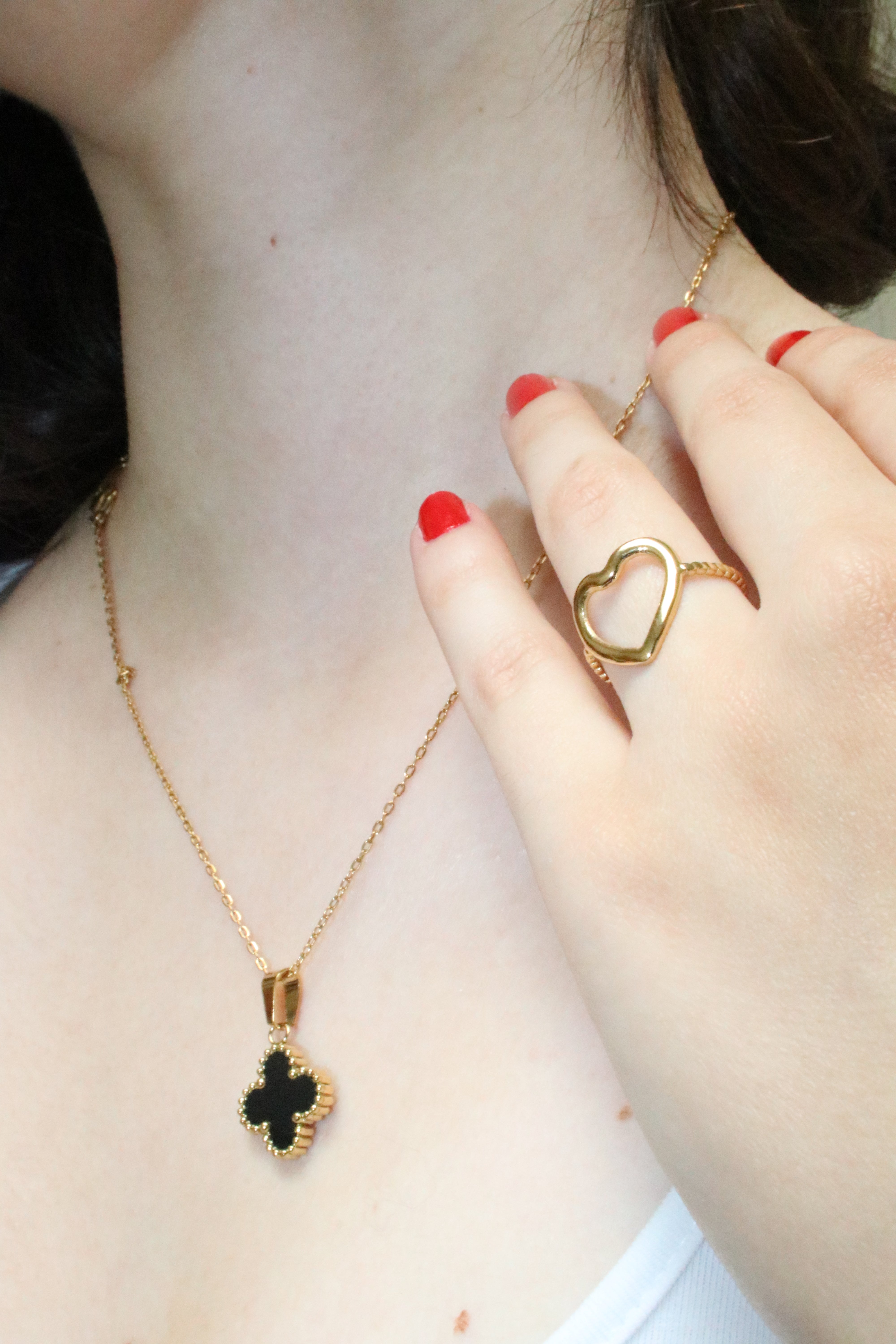 COLLIER JENA