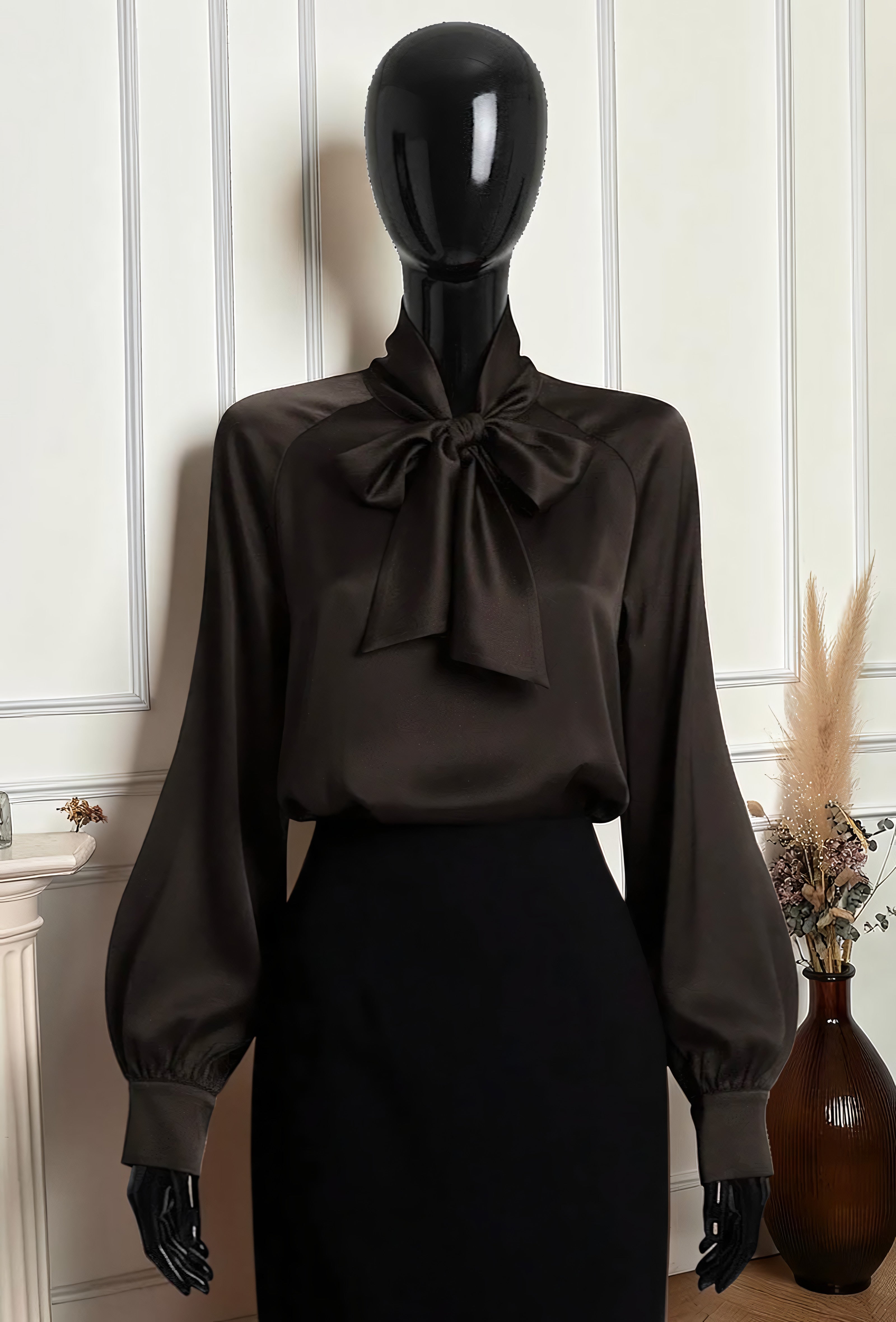 Blouse Col Lavallière en Satin Marron Foncé – La Muse Parisienne – vue 1