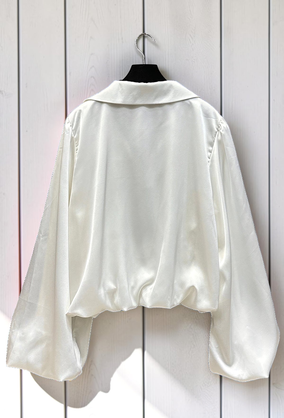 Blouse Manches Amples en Satin Blanc — Doublure Viscose – La Muse Parisienne – vue 2