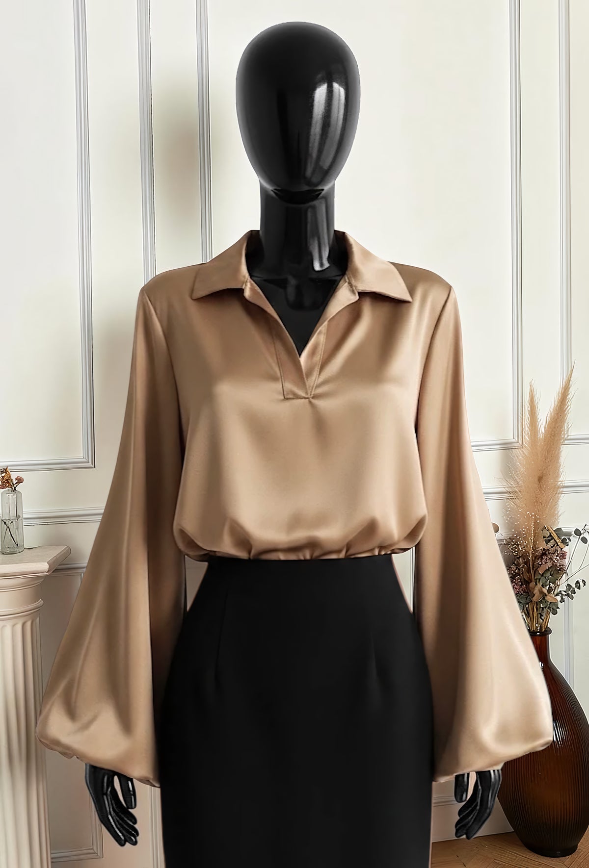 Blouse Manches Amples en Satin Caramel — Doublure Viscose – La Muse Parisienne – vue 1