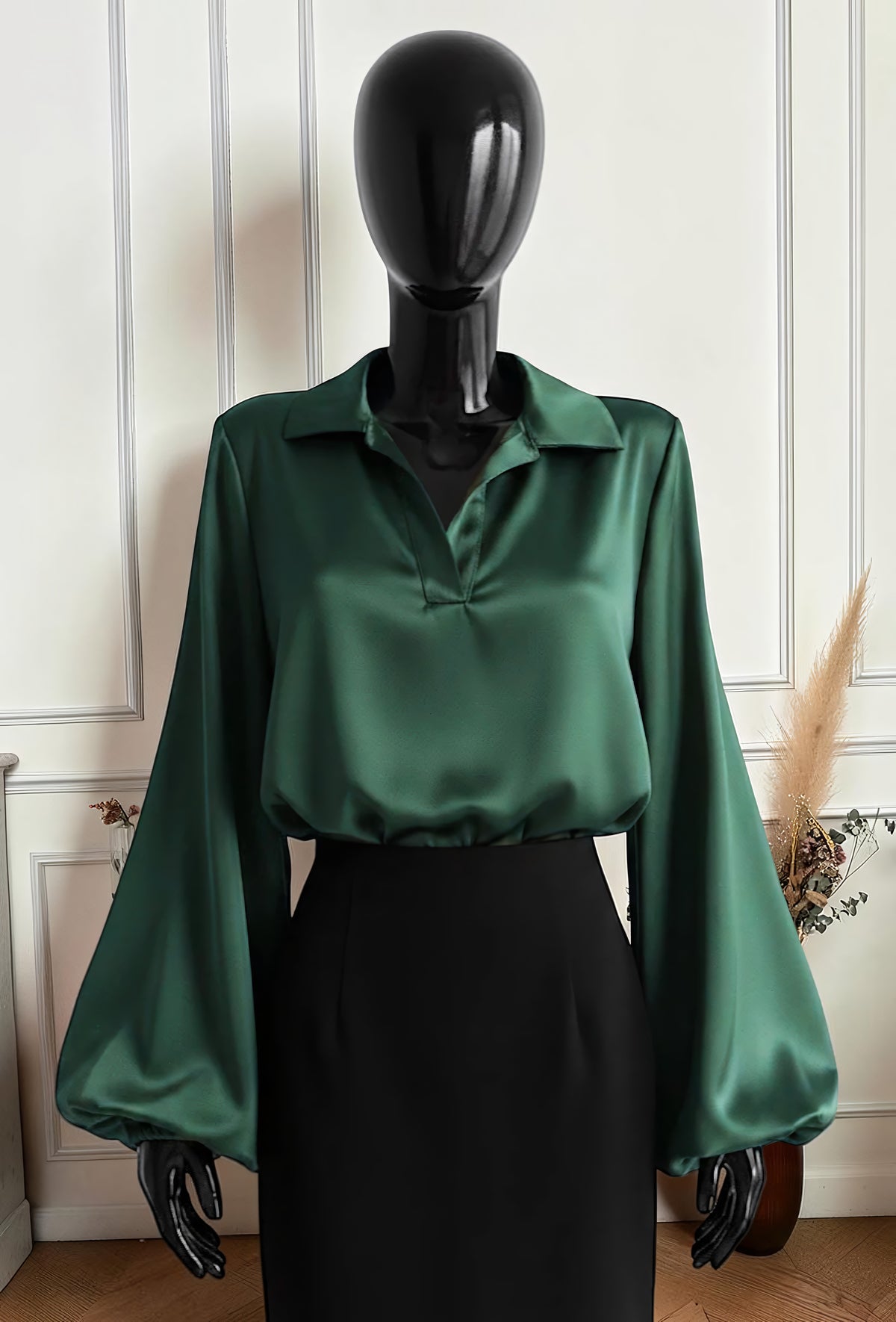 Blouse Manches Amples en Satin Vert Bouteille — Doublure Viscose – La Muse Parisienne – vue 1