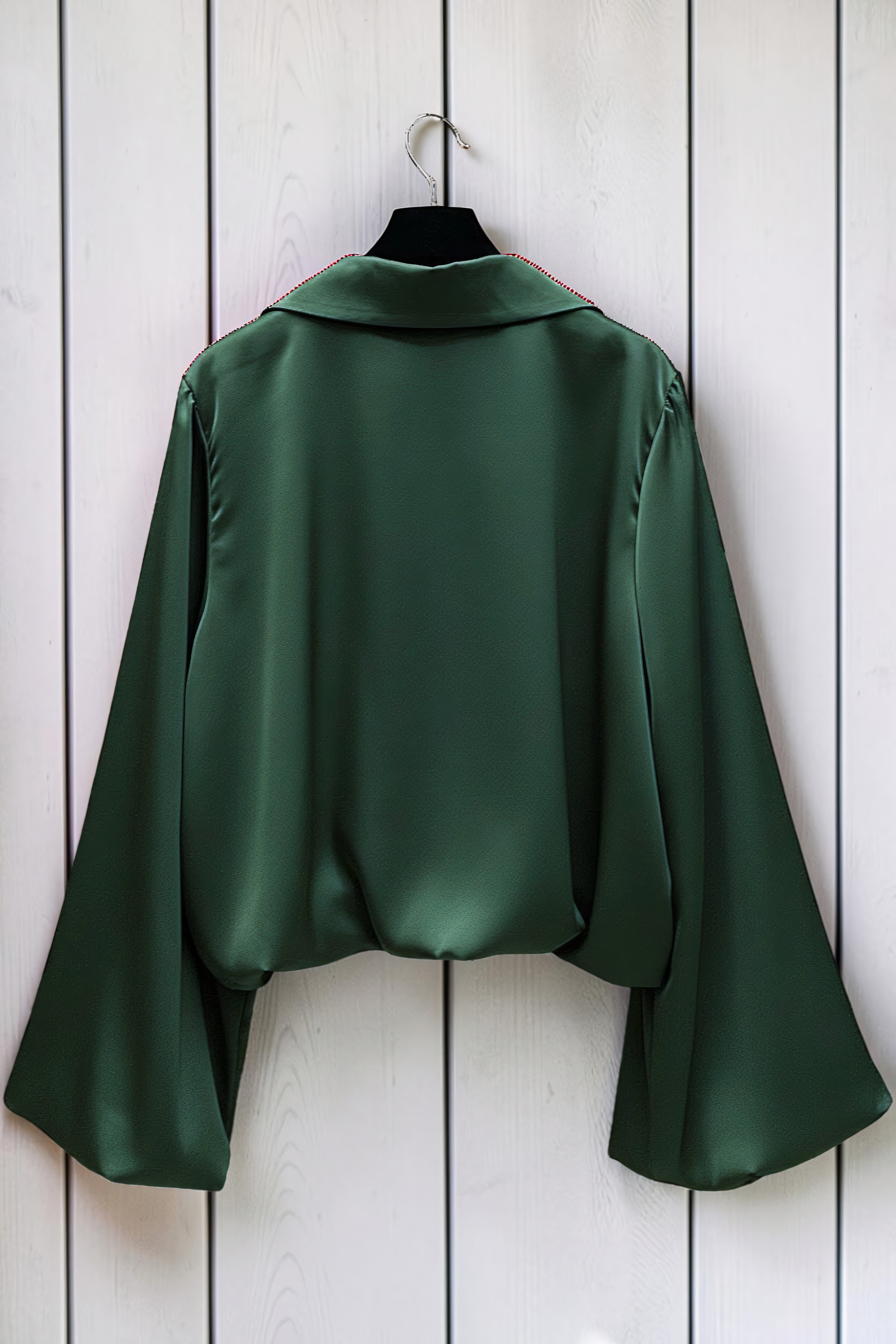 Blouse Manches Amples en Satin Vert Bouteille — Doublure Viscose – La Muse Parisienne – vue 3