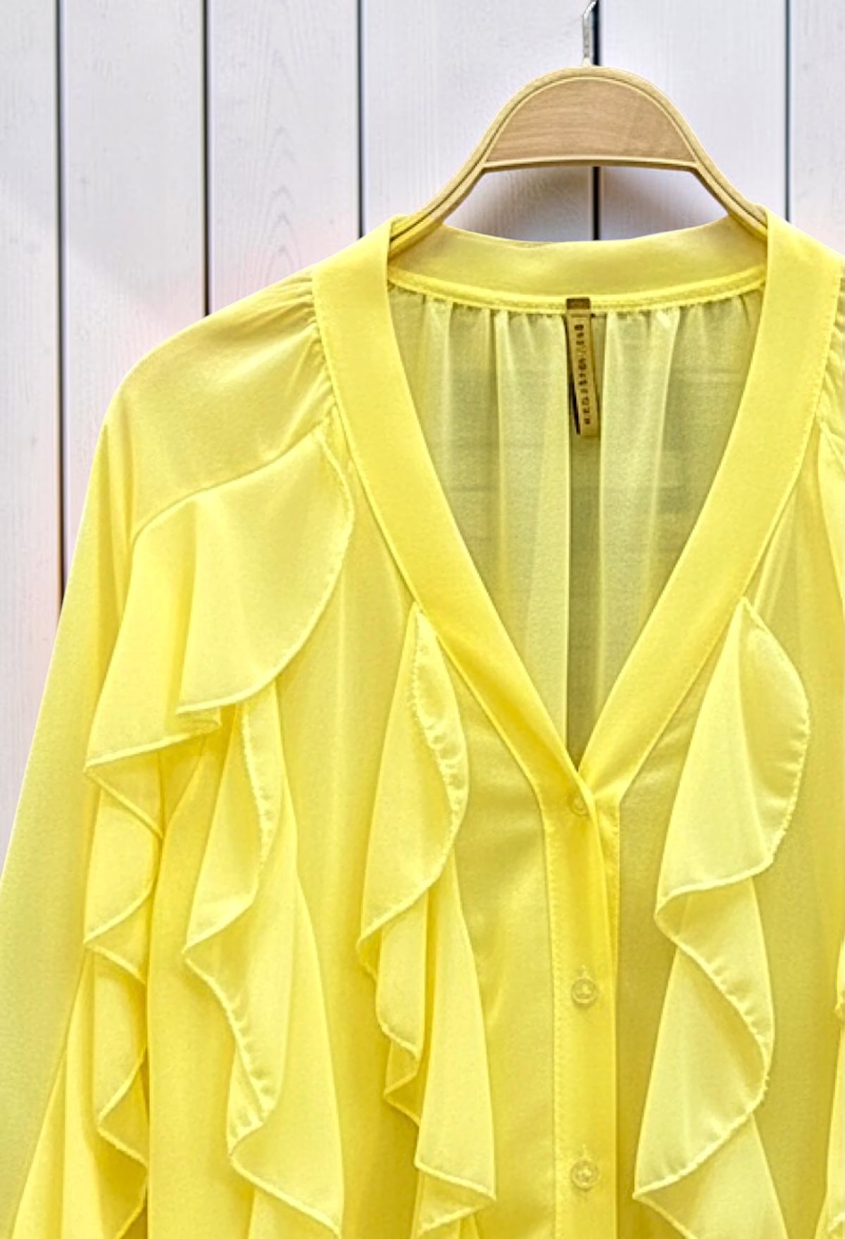 Chemisier Jaune Clair à Volants – La Muse Parisienne – vue 3