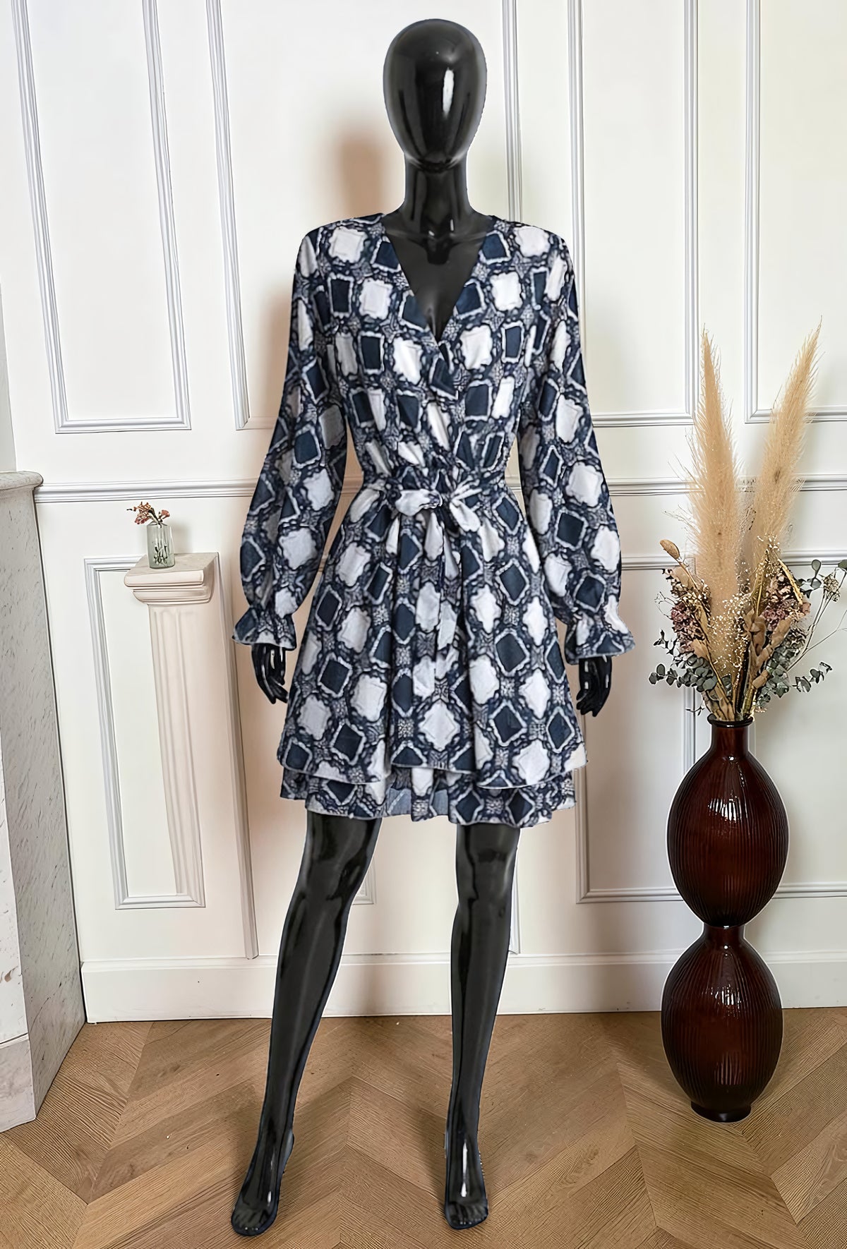 Robe à Double Volant Imprimé Carreaux Bleu Marine – La Muse Parisienne