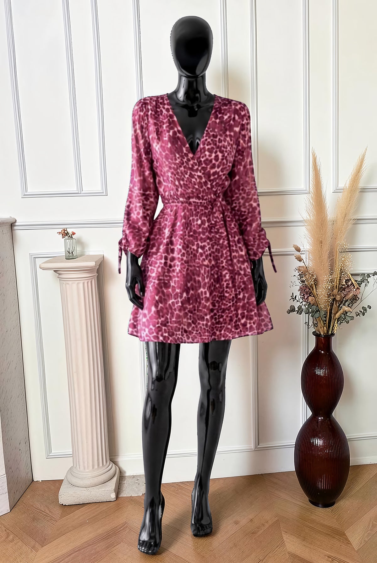 Robe Croisée Imprimé Léopard Rose – La Muse Parisienne