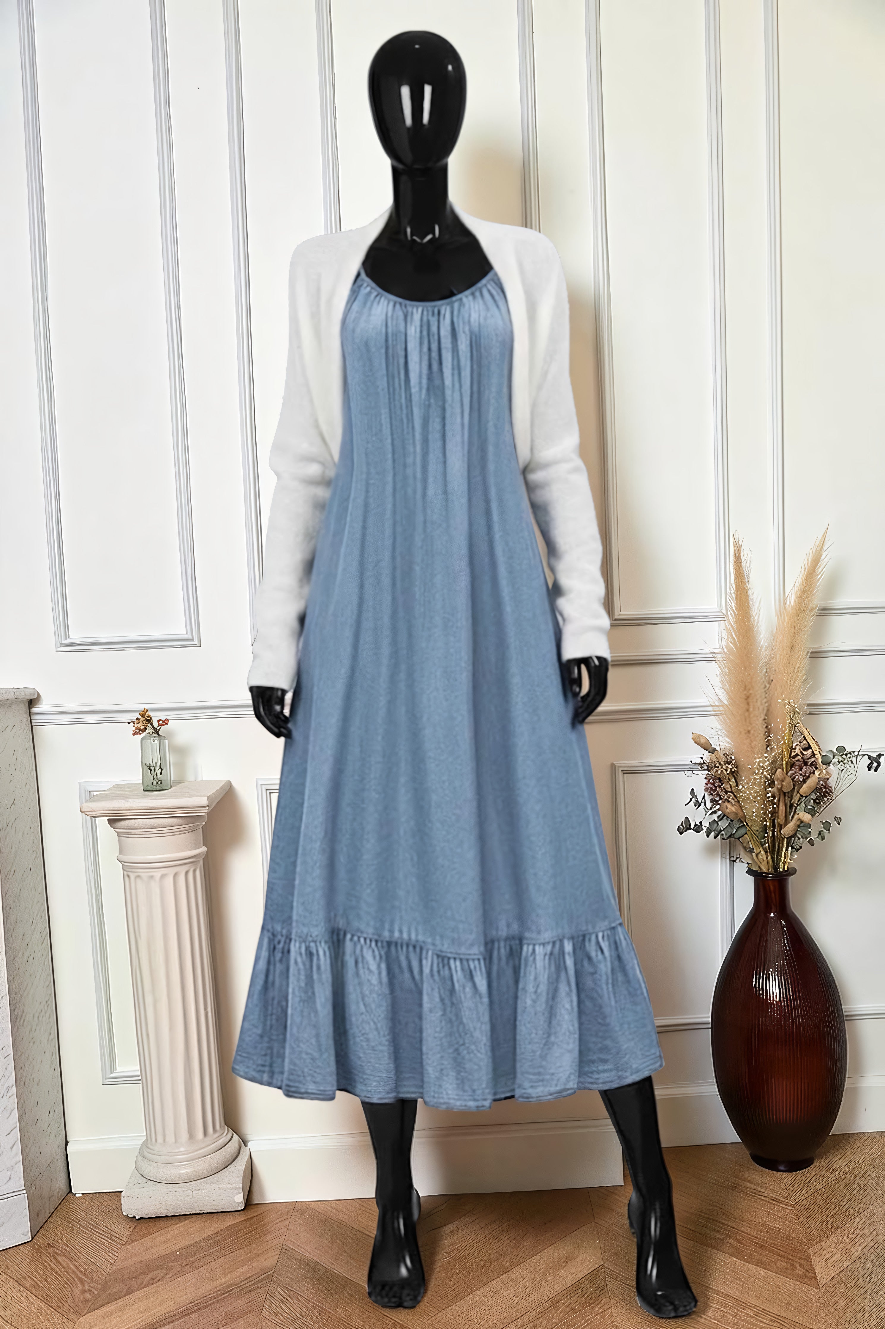Robe en Jean Lyocell à Bretelles – La Muse Parisienne