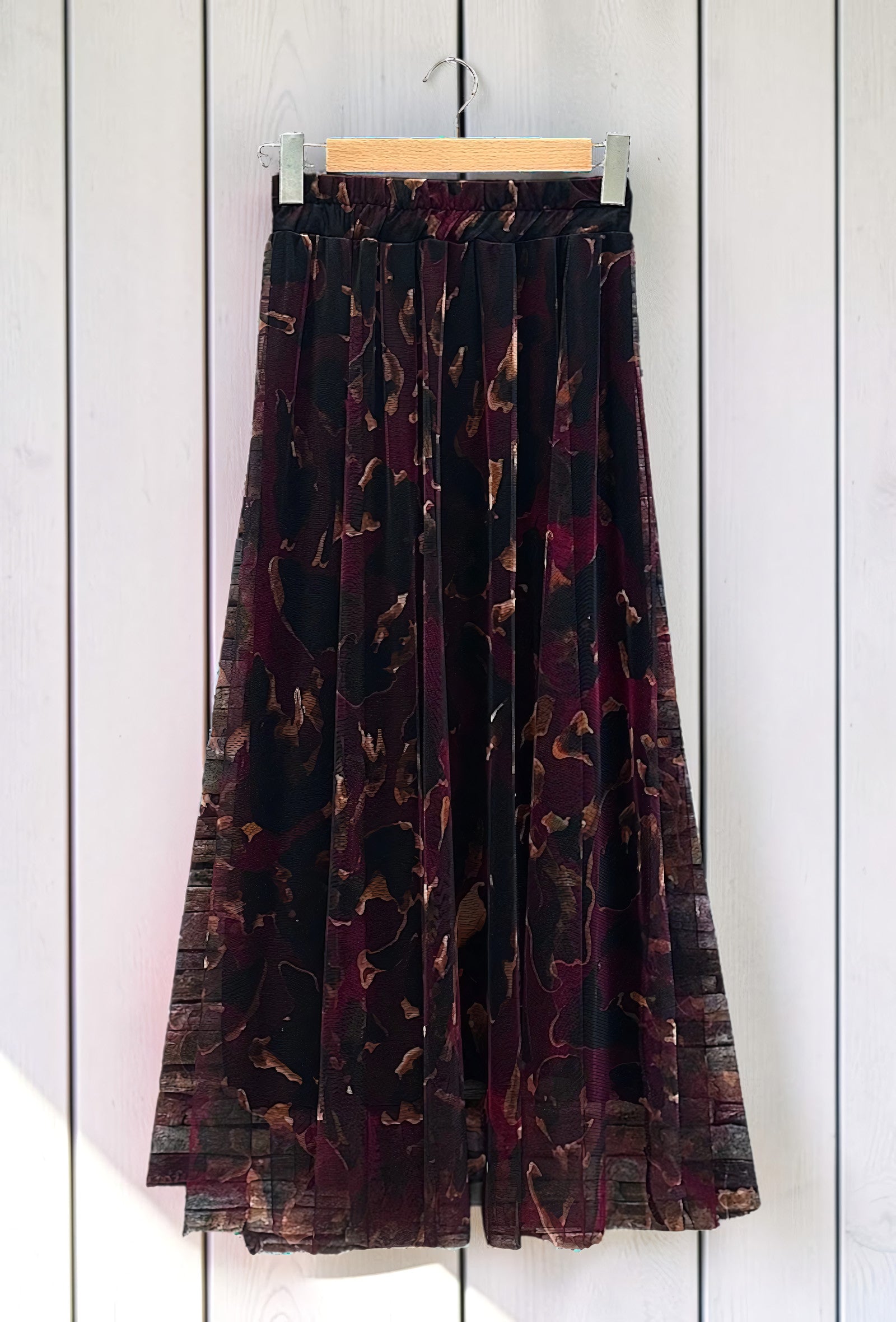 Jupe en Tulle Fluide Doublée Bordeaux Léopard – La Muse Parisienne – vue 2