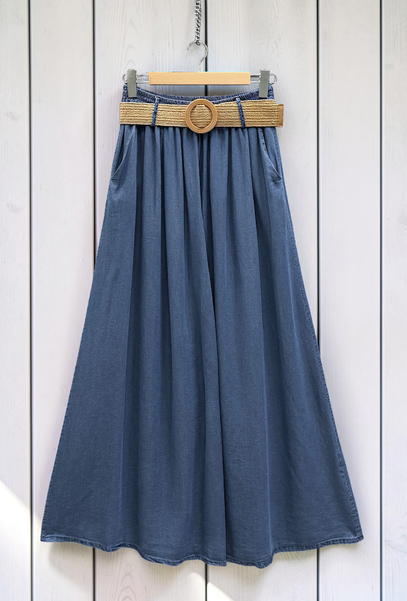 Jupe Fluide en Jean Lyocell avec Ceinture Denim – La Muse Parisienne – vue 2