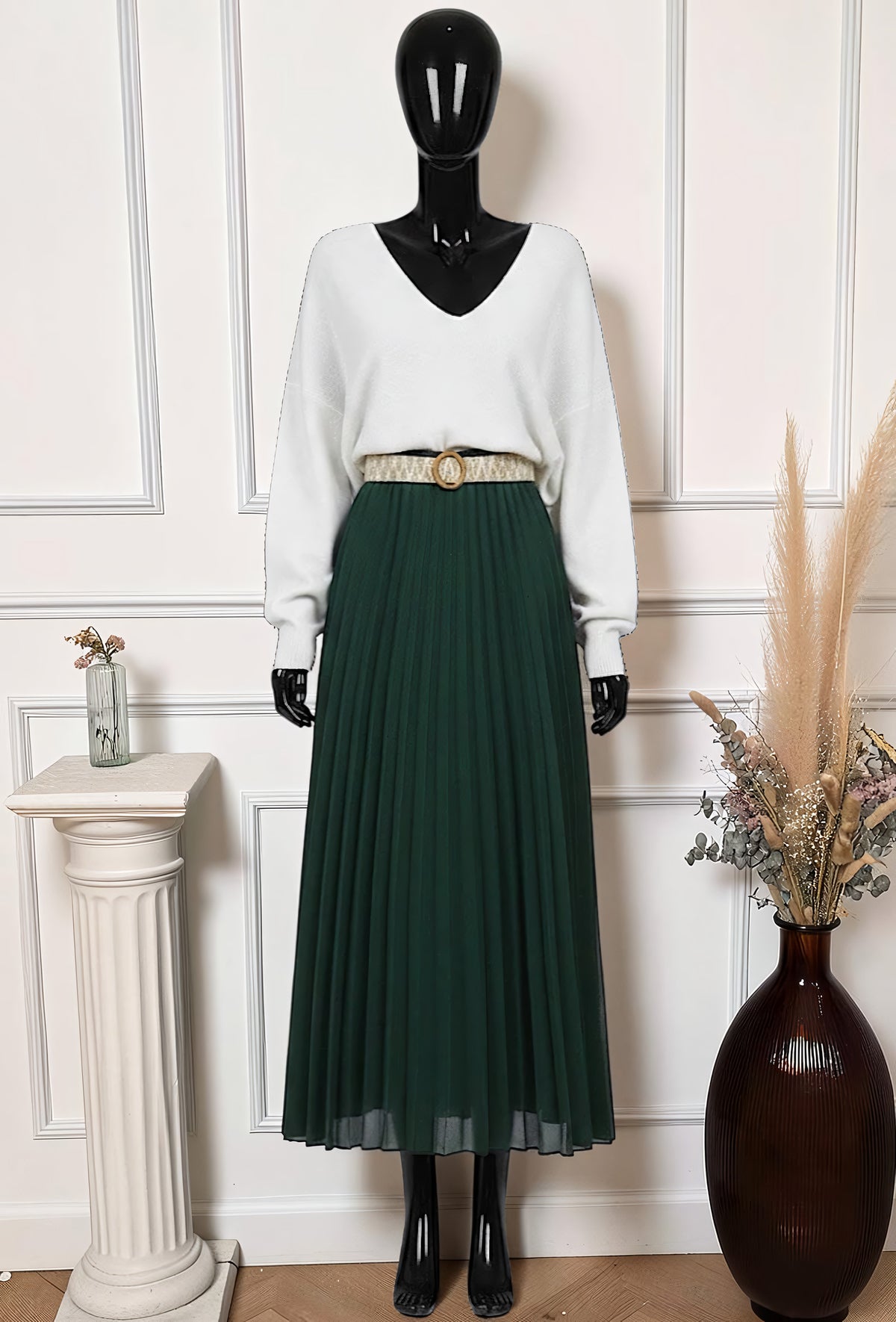 Jupe Plissée Fluide Doublée avec Ceinture Vert Bouteille – La Muse Parisienne – vue 1