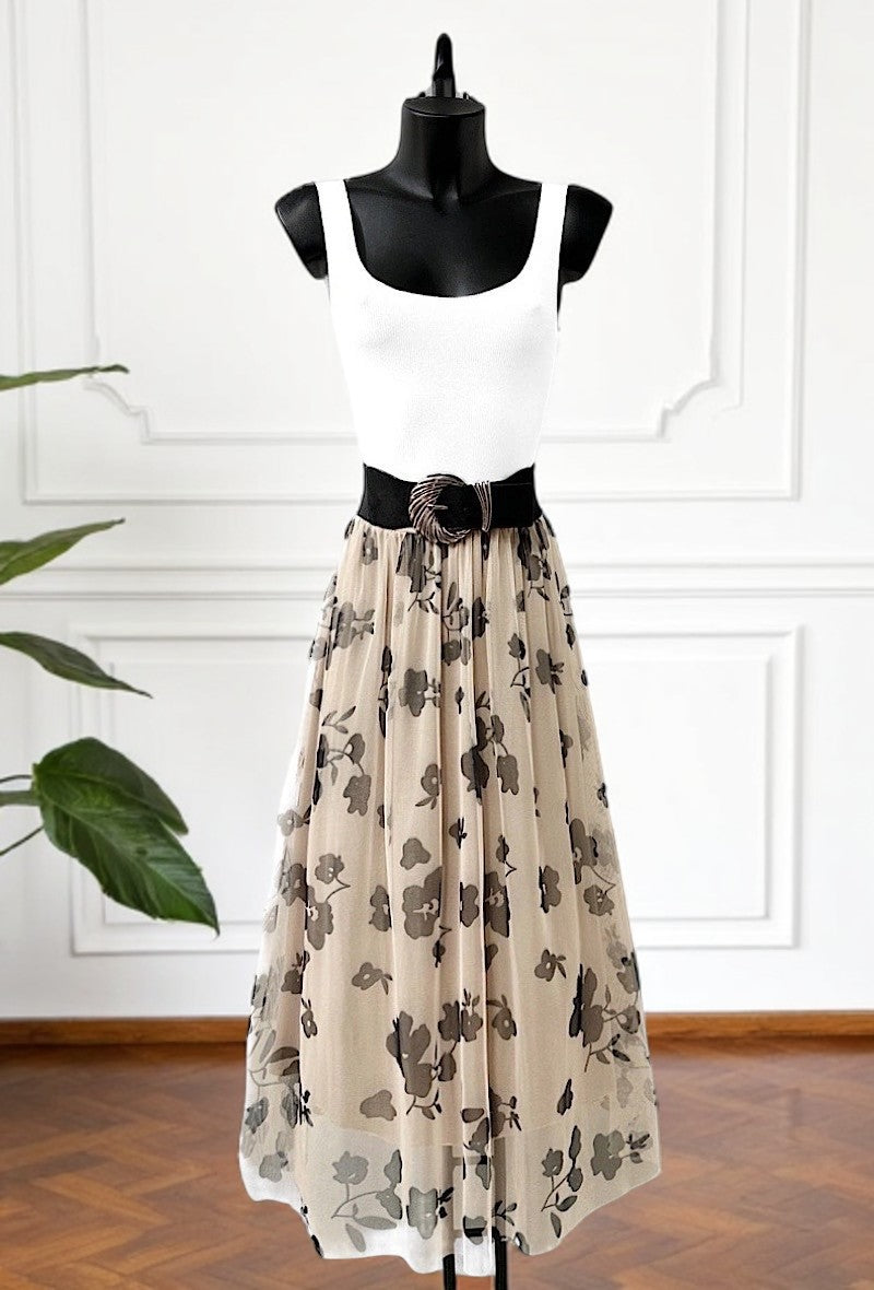 🌟 Nouvelle Collection 2025 : Jupe en Tulle Très Fluide à Doublure Viscose 🌟