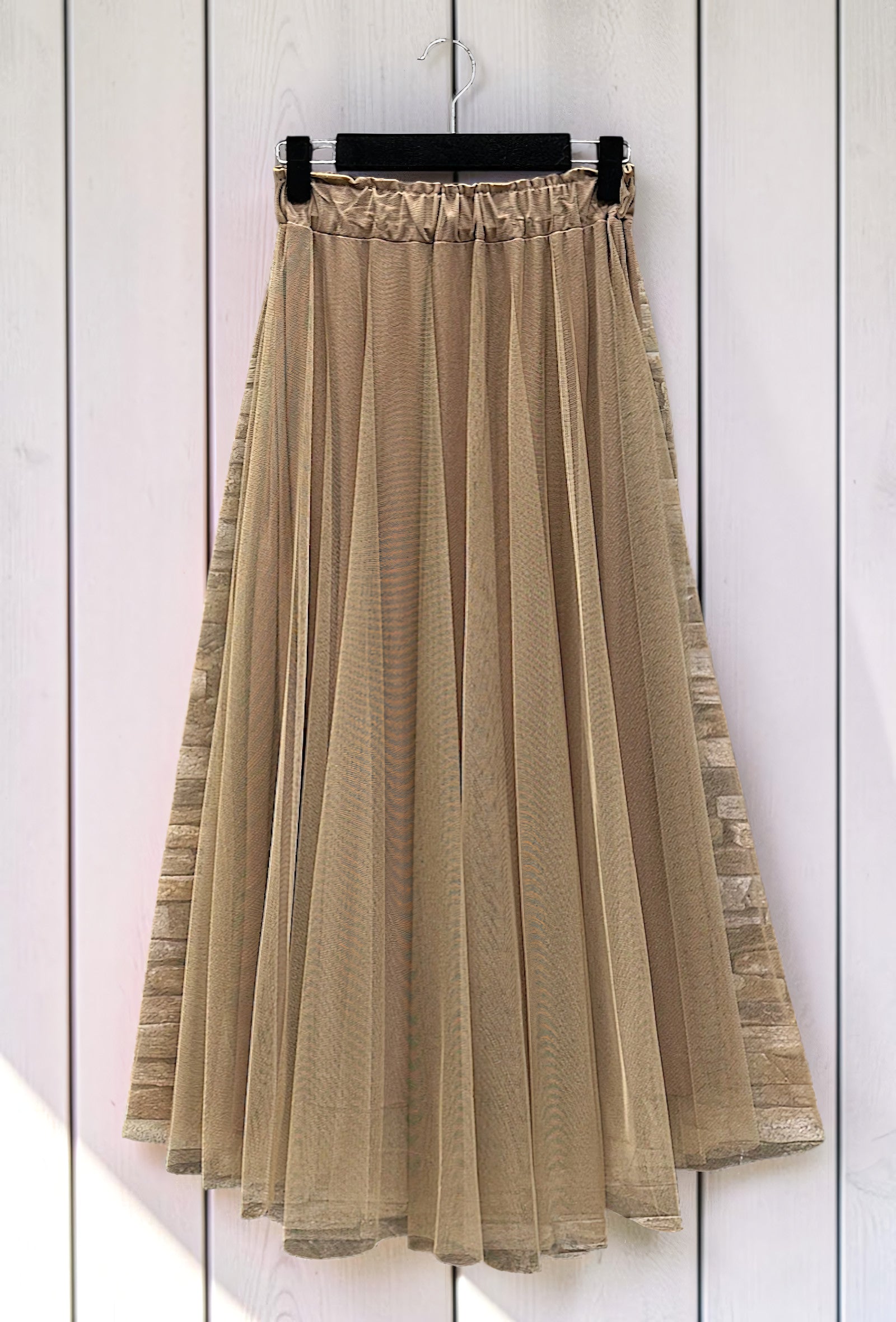 Jupe en Tulle Romantique Doublée Caramel – La Muse Parisienne – vue 3
