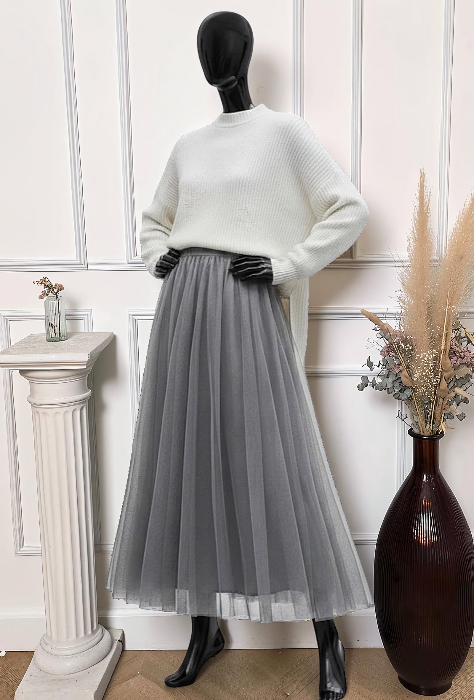 Jupe en Tulle Romantique Doublée Gris – La Muse Parisienne – vue 1
