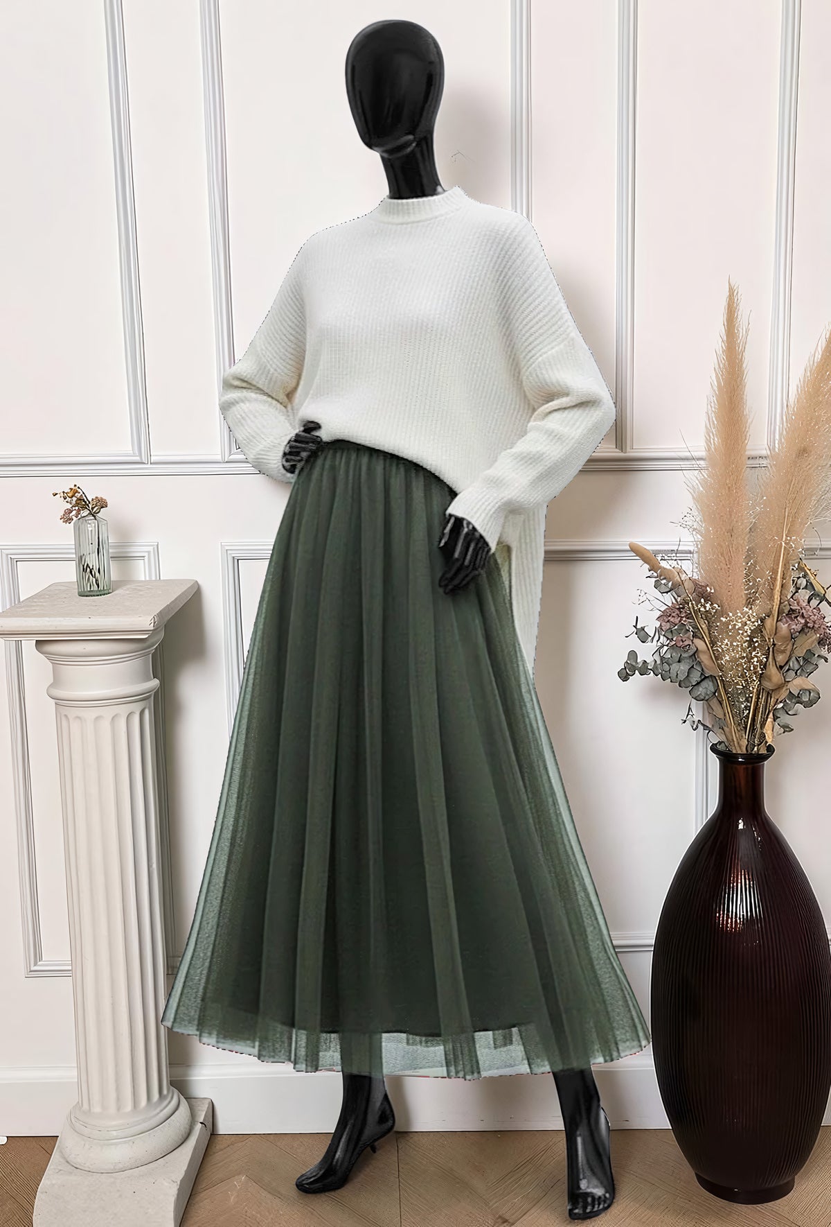 Jupe en Tulle Romantique Doublée Kaki – La Muse Parisienne – vue 1