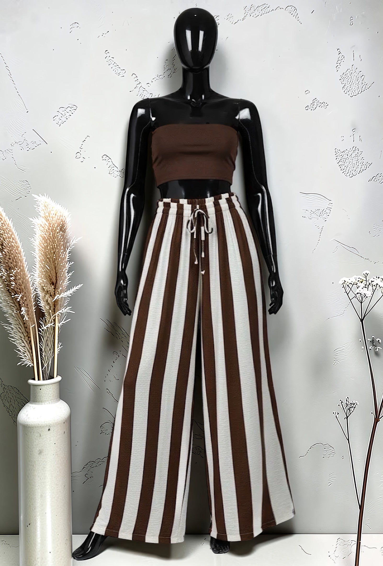 Pantalon Large à Rayures Taille Élastique Marron Foncé – La Muse Parisienne – vue 1