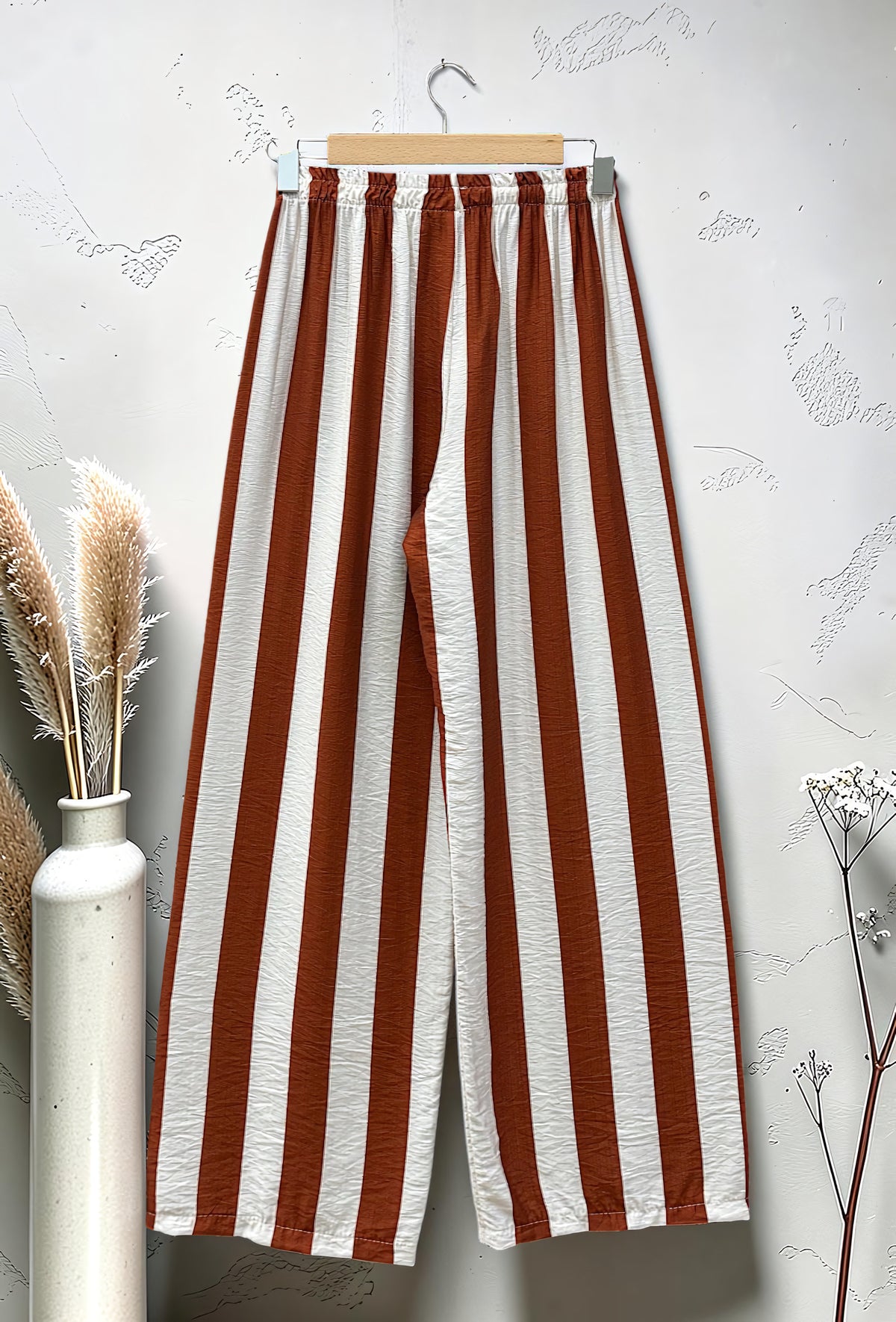 Pantalon Large à Rayures Taille Élastique Terracotta – La Muse Parisienne – vue 3