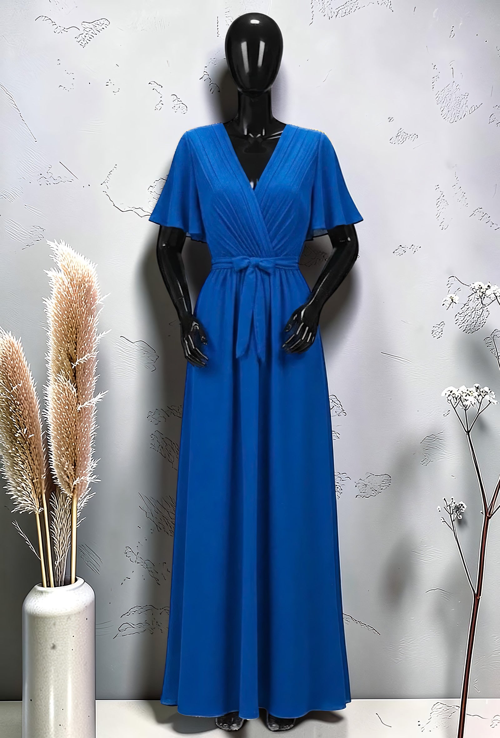 Robe Croisée Plissée Très Fluide Doublée Bleu Roi – La Muse Parisienne – vue 1