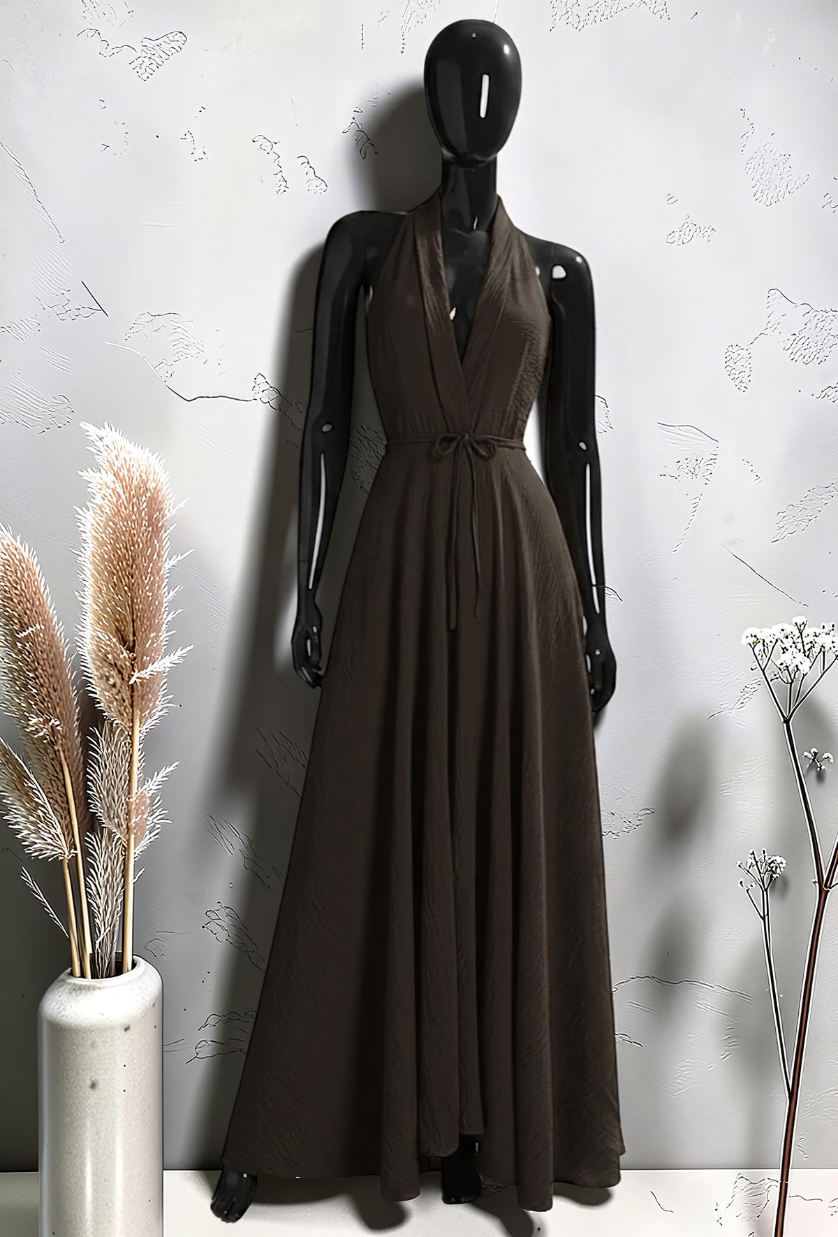 Robe Croisée Longue en Viscose Effet Lin Marron Foncé – La Muse Parisienne – vue 1