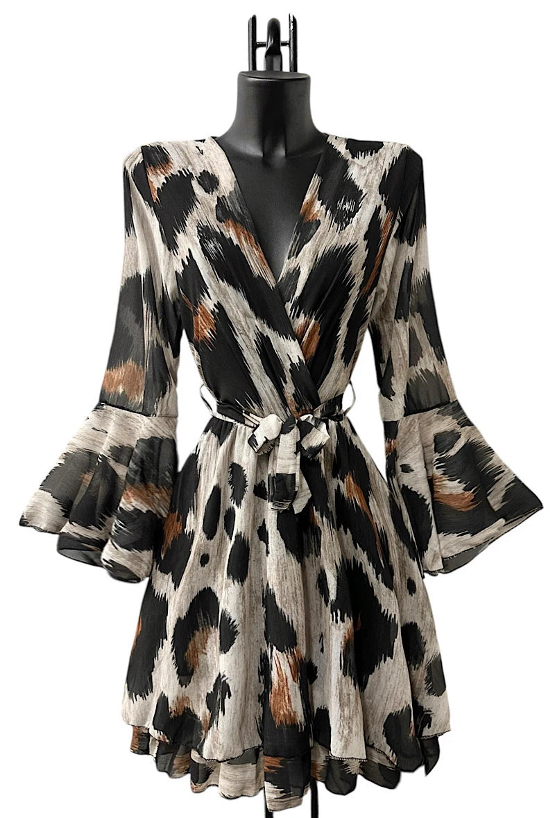 🌟 Nouvelle Collection : Robe courte à Doublure en Viscose 🌟