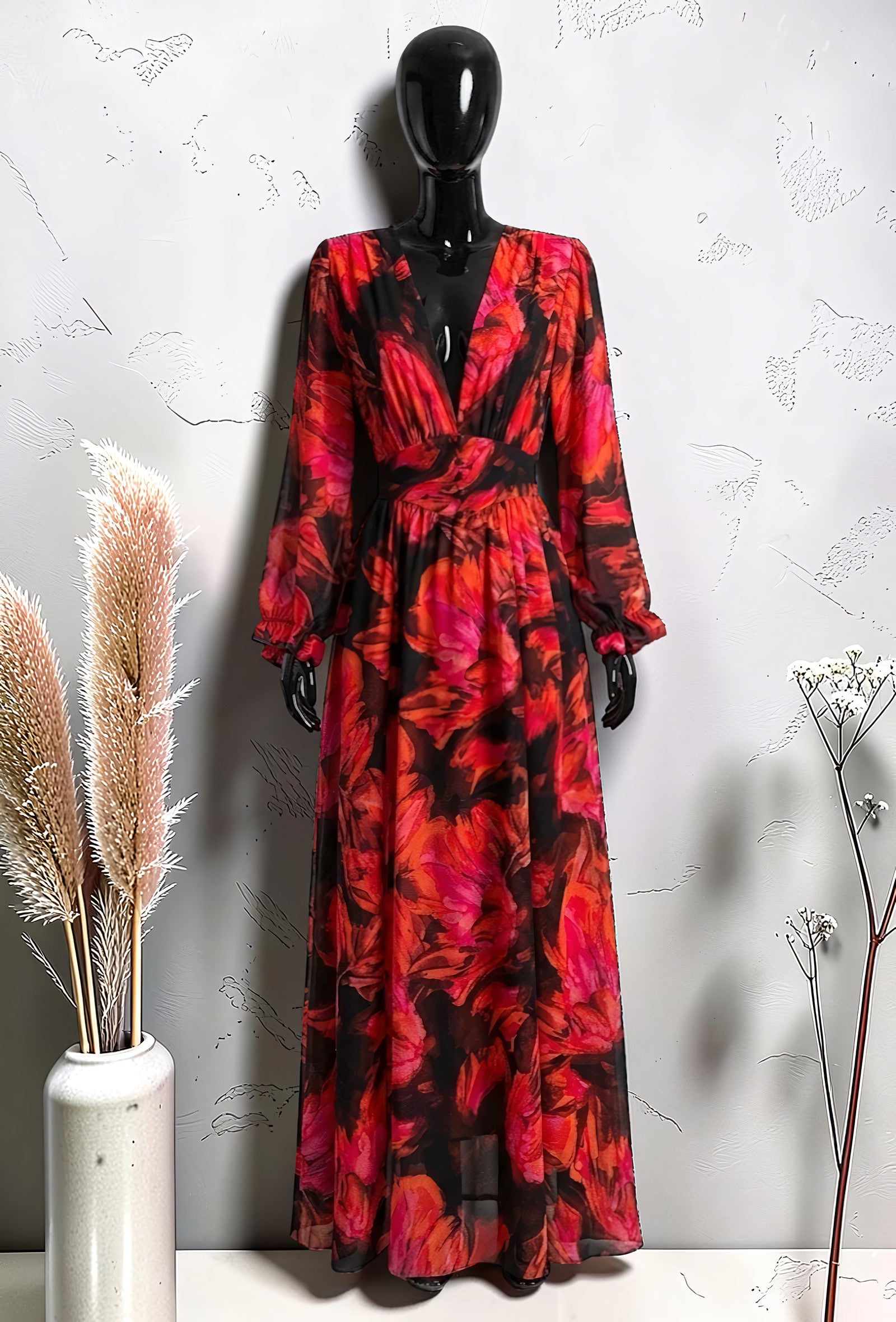 Robe Boutonnée Manches Longues Fendue Noir Fleuri Corail – La Muse Parisienne