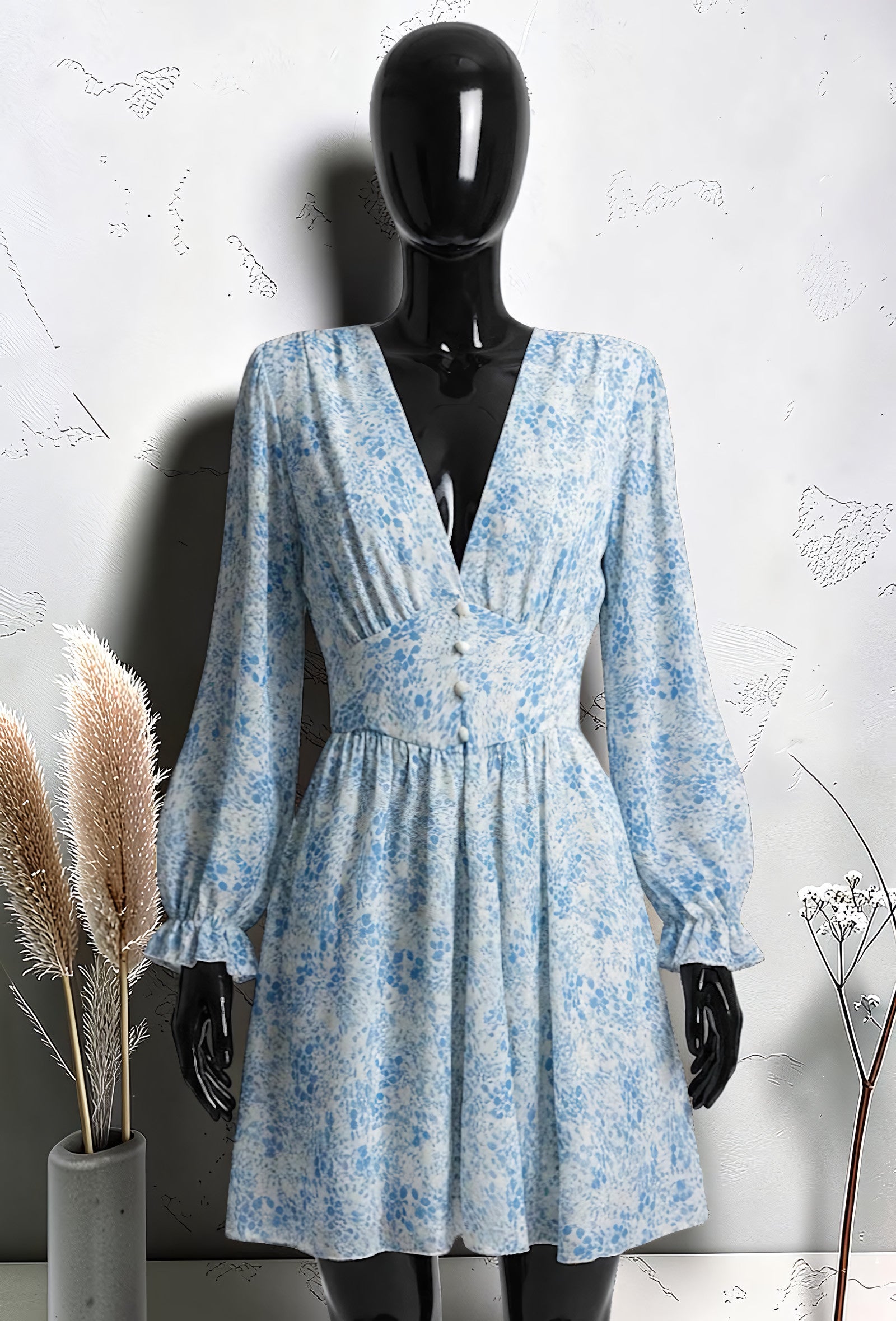 Robe Imprimée Boutonnée Manches Longues Bleu Ciel – La Muse Parisienne – vue 1