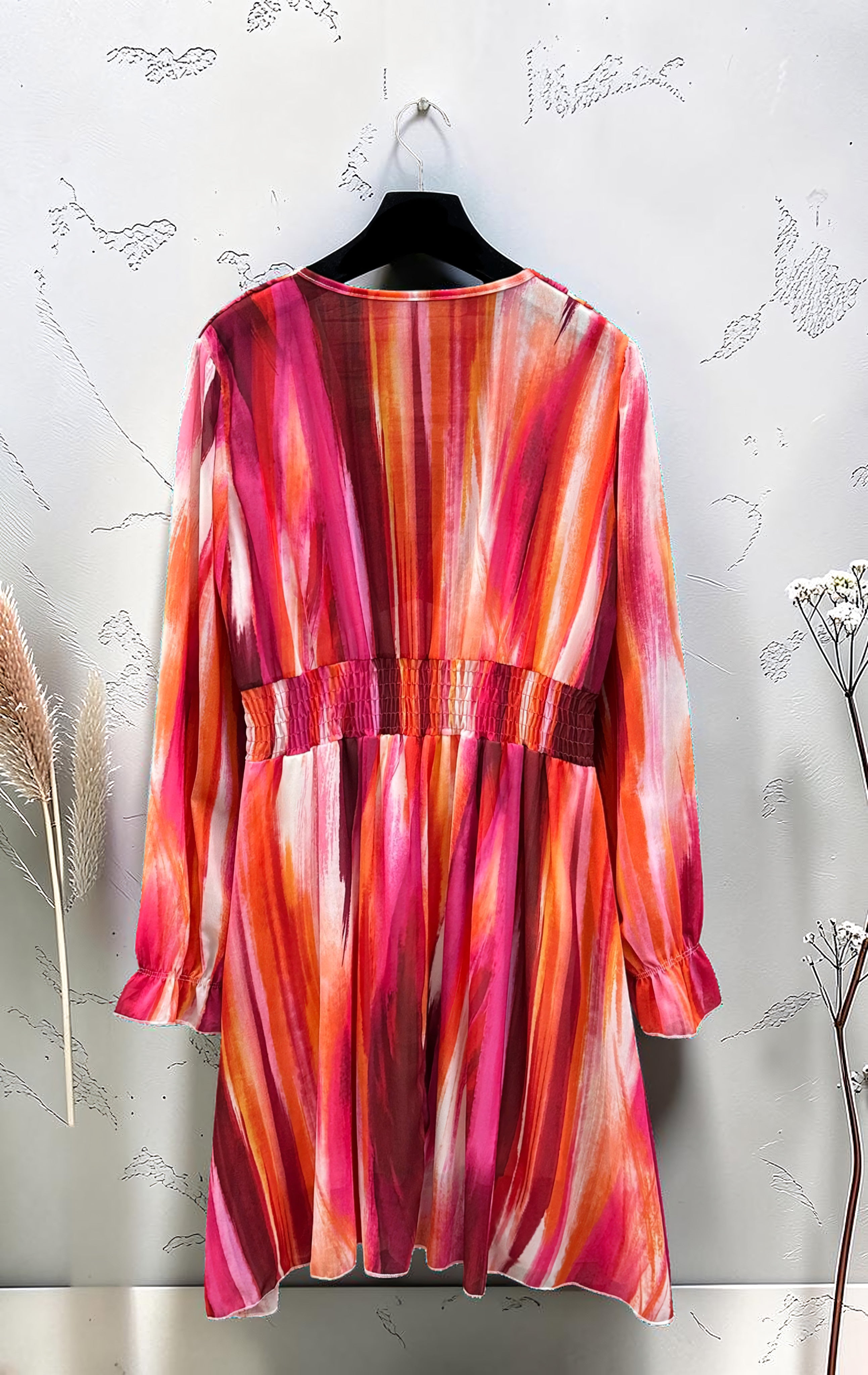 Robe Imprimée Boutonnée Manches Longues Fuchsia Rayé – La Muse Parisienne – vue 2