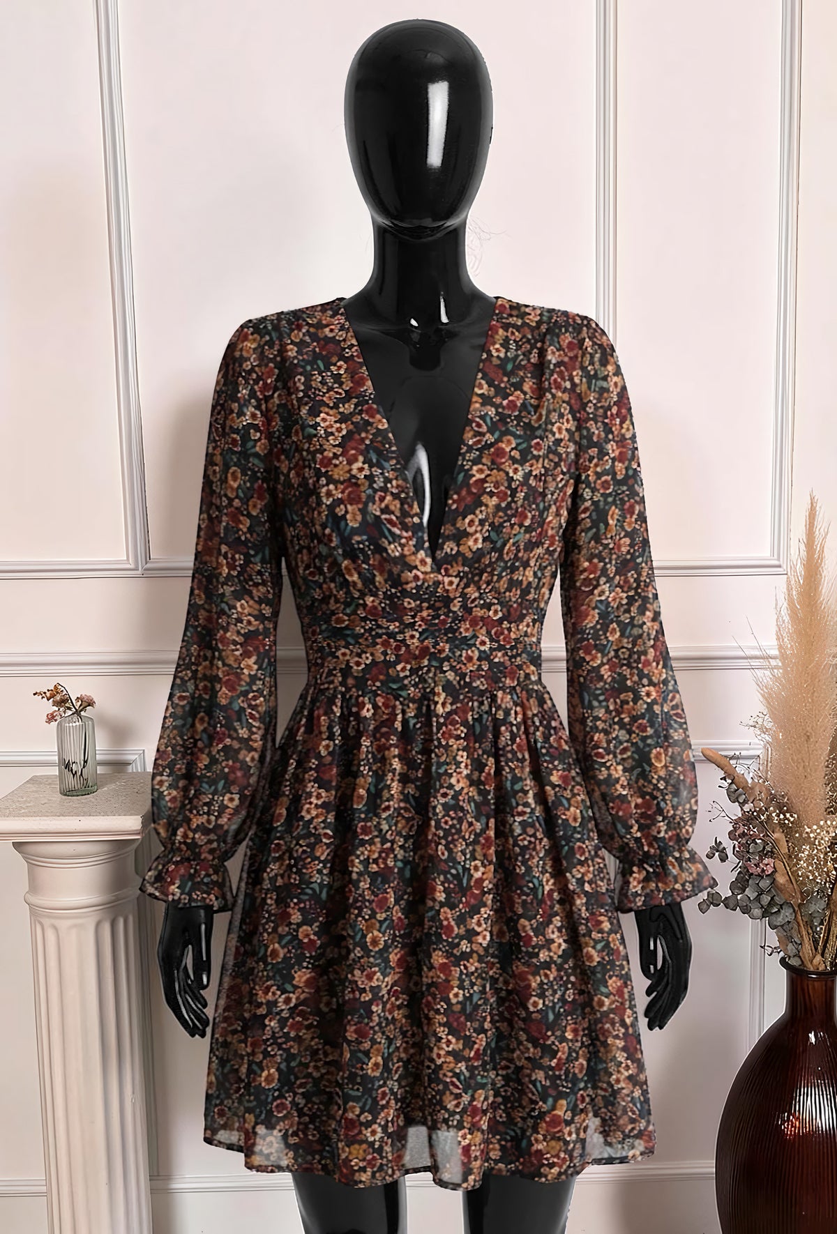 Robe Imprimée Boutonnée Manches Longues Noir Fleuri – La Muse Parisienne – vue 1