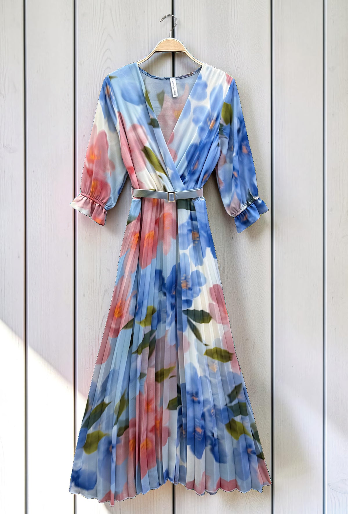 Robe Plissée avec Ceinture Bleu Ciel – La Muse Parisienne – vue 3