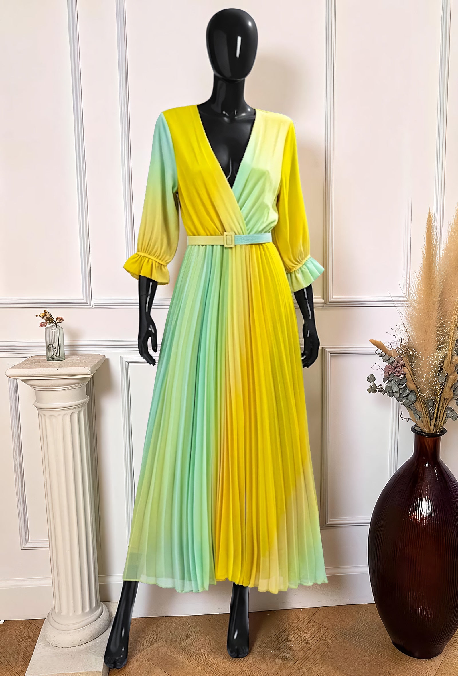 Robe Plissée avec Ceinture Jaune – La Muse Parisienne – vue 1