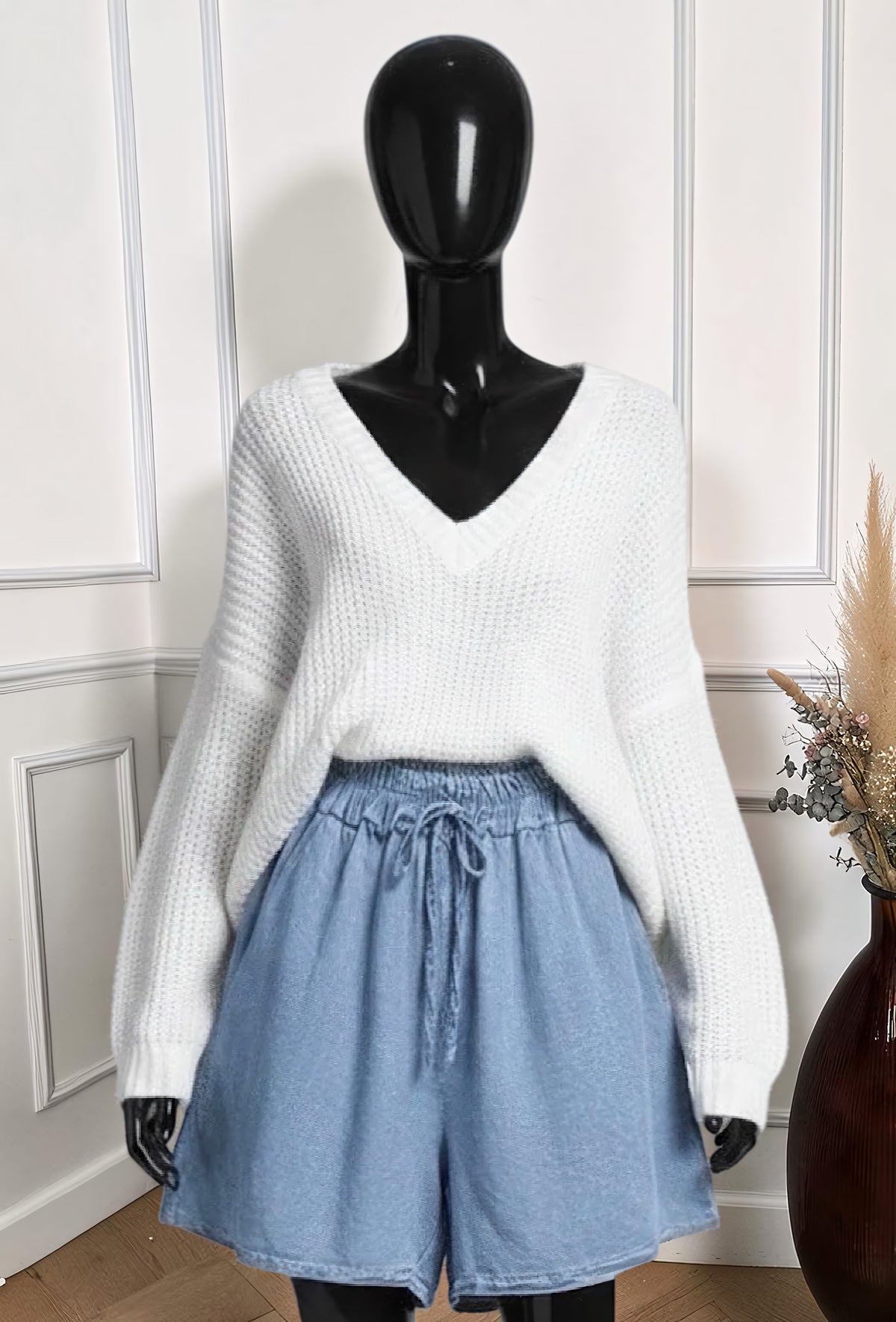 Short Fluide en Jean à Poches Bleu Ciel – La Muse Parisienne – vue 1